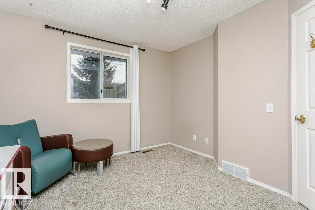 3 20 Deerbourne Drive, St. Albert, AB - Indoor Photo Showing Other Room