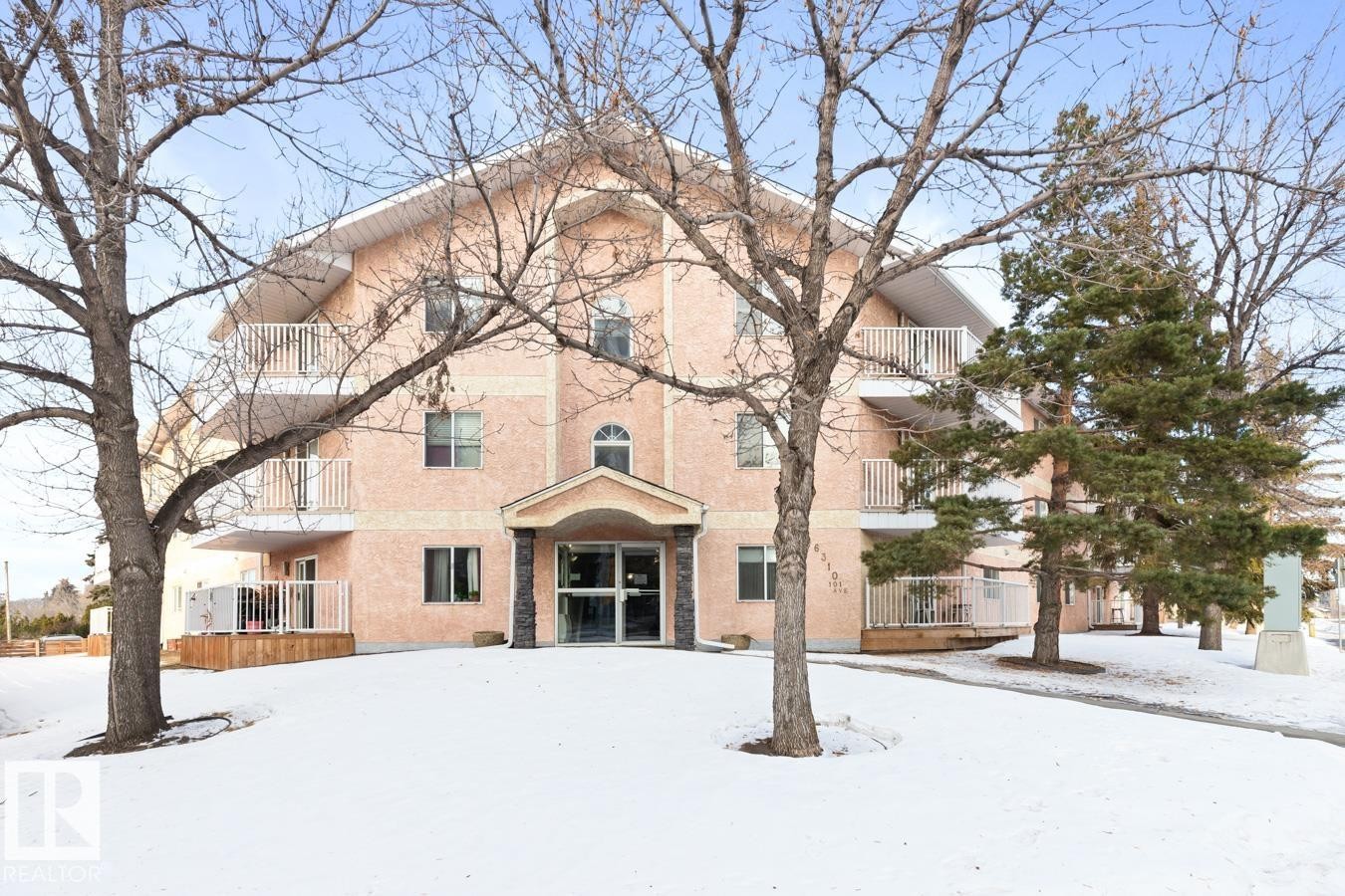 308 6310 101 Avenue, Edmonton, AB - Outdoor