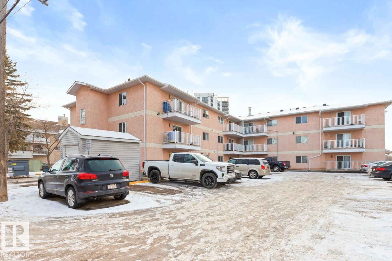308 6310 101 Avenue, Edmonton, AB - Outdoor
