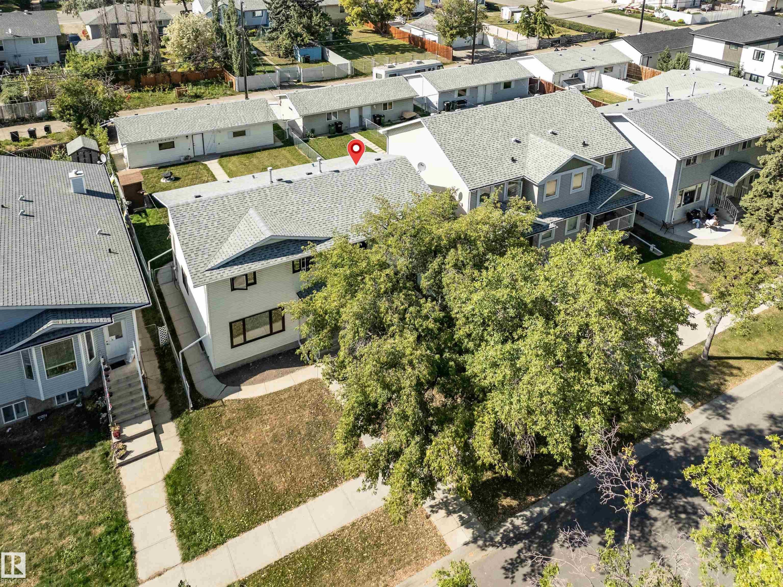 10228 152 Street, Edmonton, AB - Outdoor