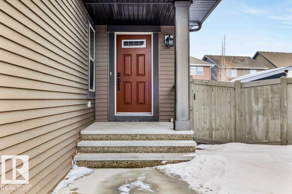 4450 Crabapple Landing, Edmonton, AB - Outdoor