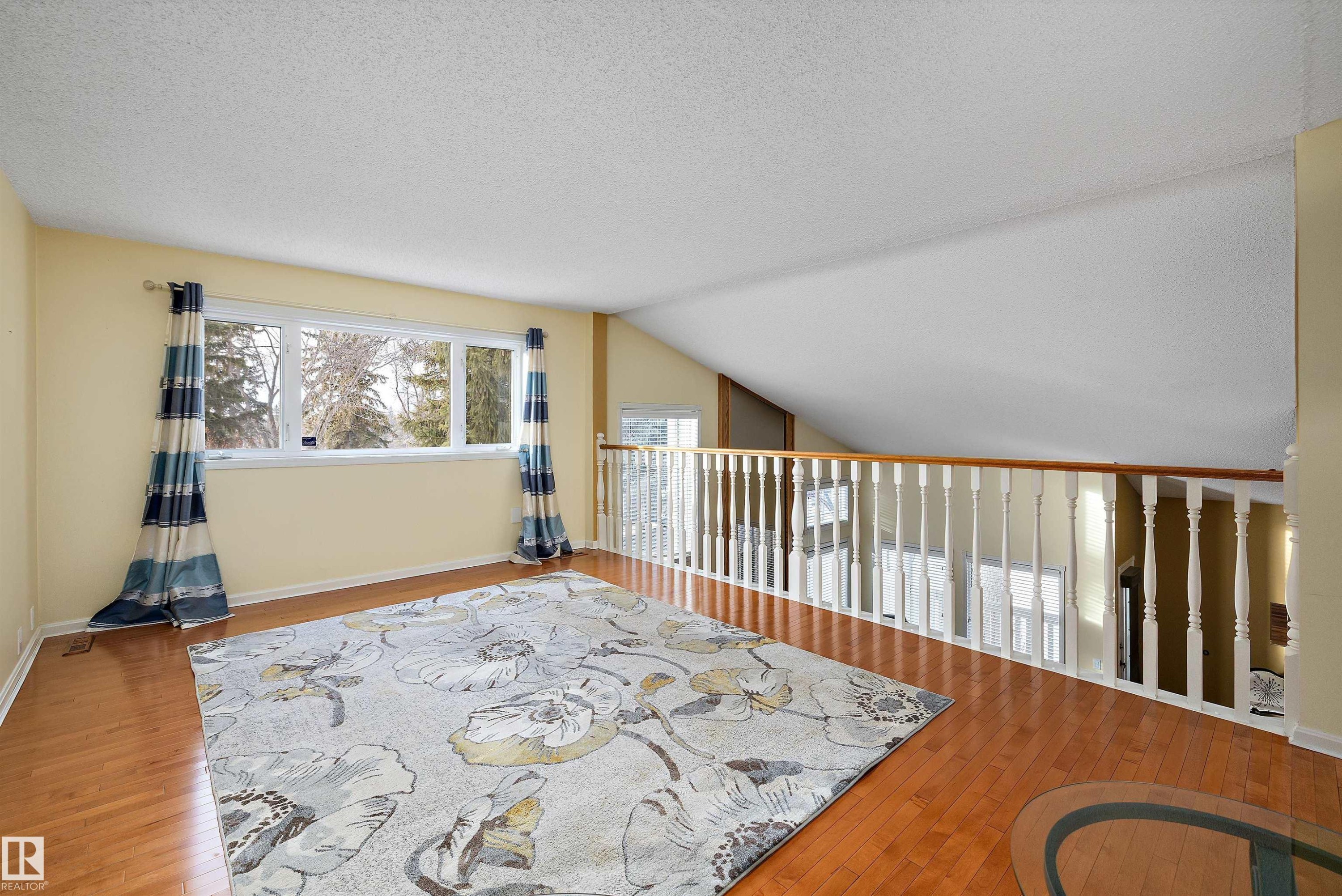 1027 109 Street, Edmonton, AB - Indoor Photo Showing Other Room