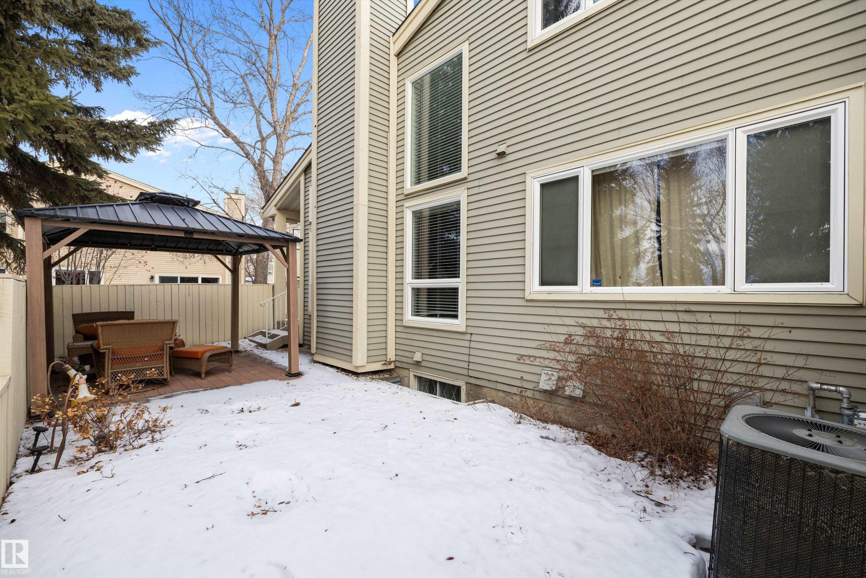 1027 109 Street, Edmonton, AB - Outdoor