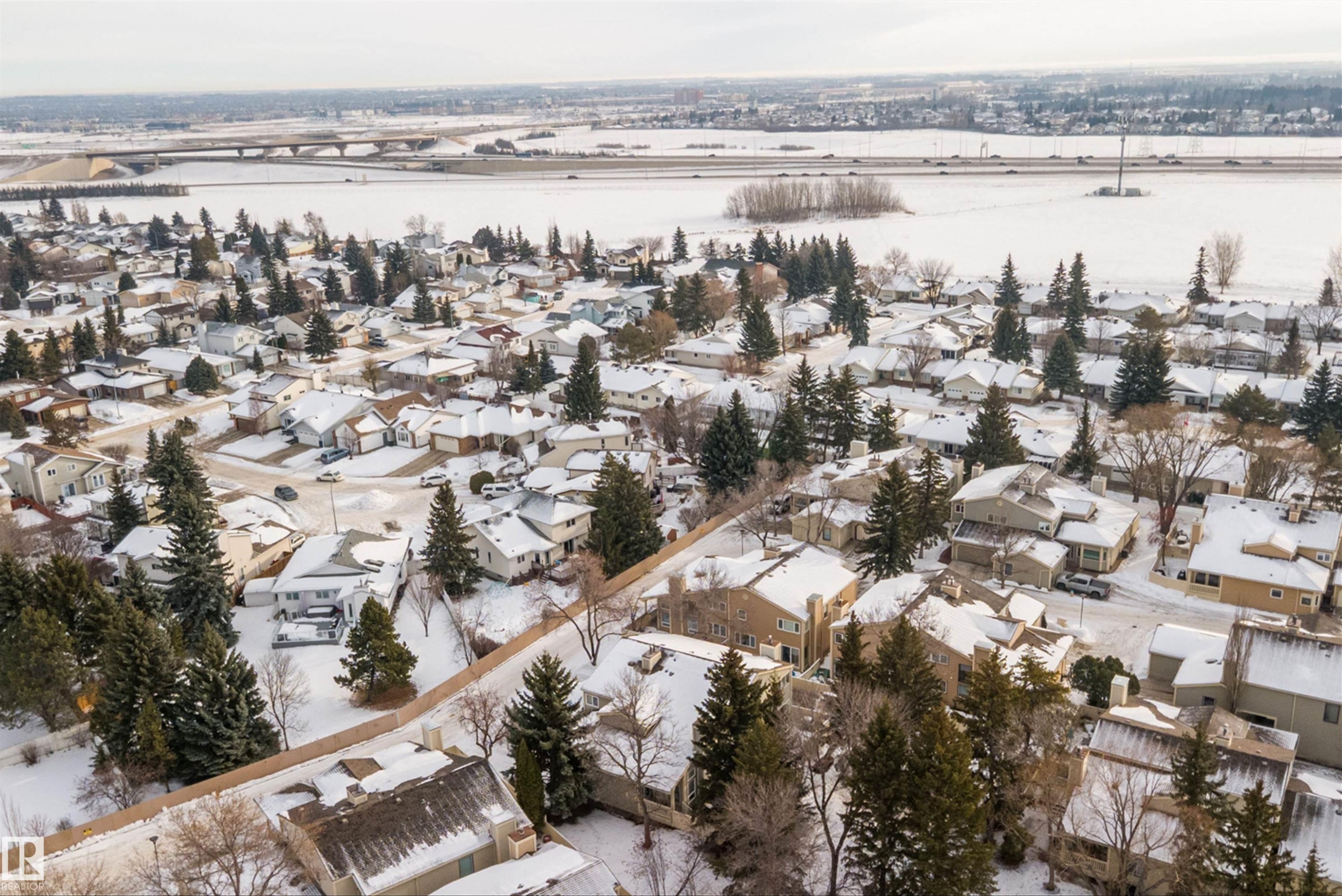 1027 109 Street, Edmonton, AB - Outdoor With View