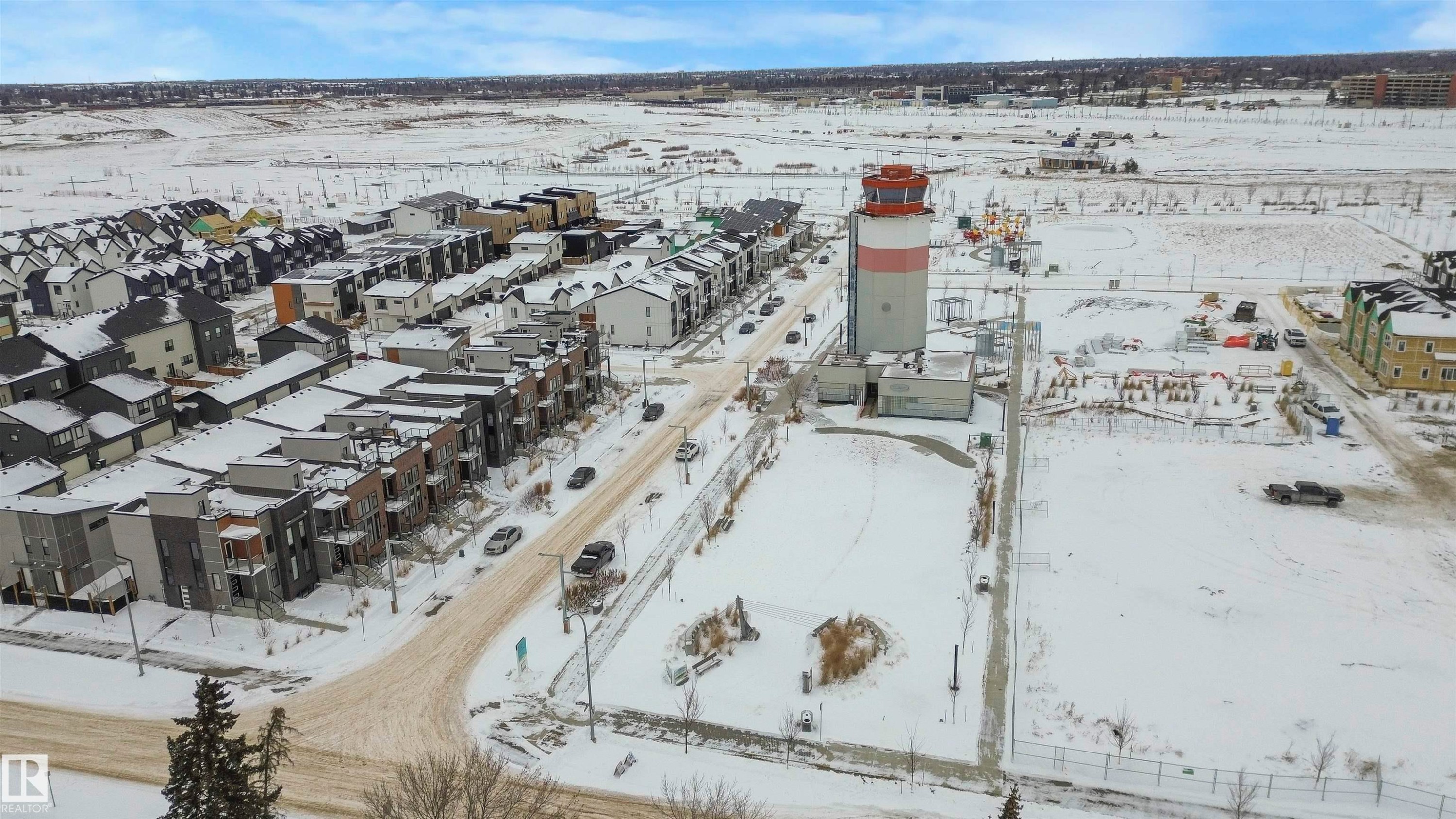 2750 Blatchford Road Nw, Edmonton, AB - Outdoor With View