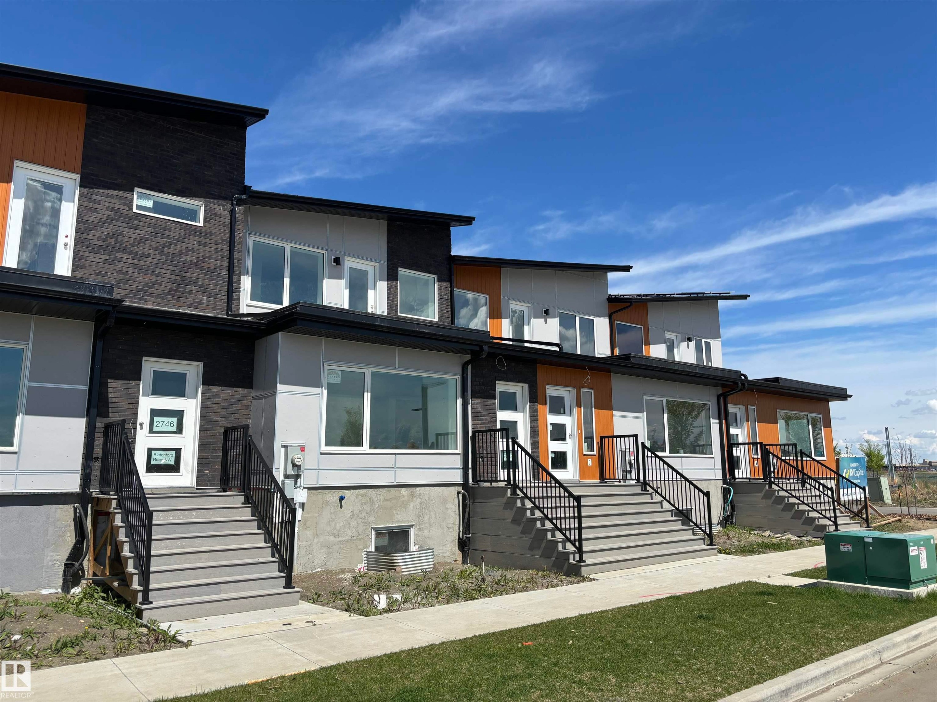 2750 Blatchford Road Nw, Edmonton, AB - Outdoor With Facade