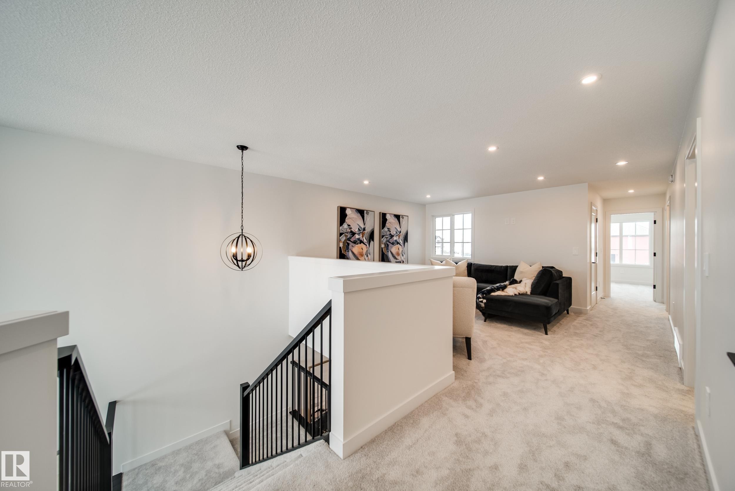 3 Cloutier Close, St. Albert, AB - Indoor Photo Showing Other Room