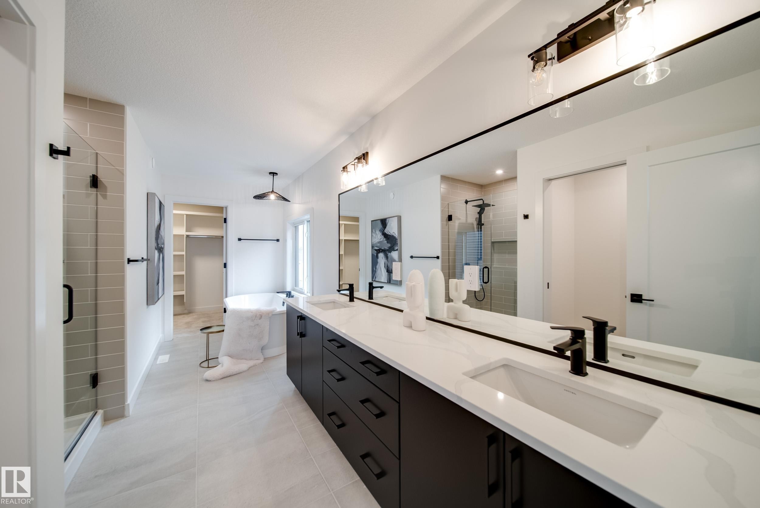 3 Cloutier Close, St. Albert, AB - Indoor