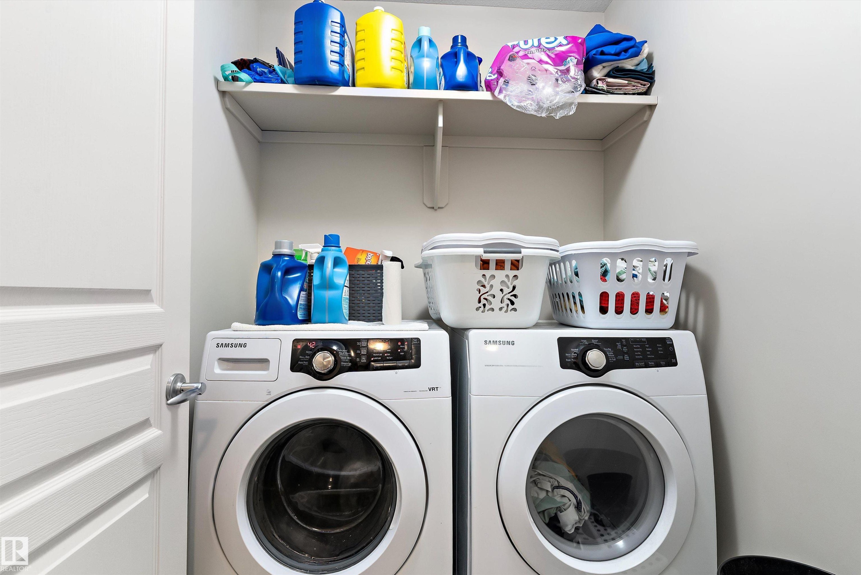 6934 19A Avenue, Edmonton, AB - Indoor Photo Showing Laundry Room