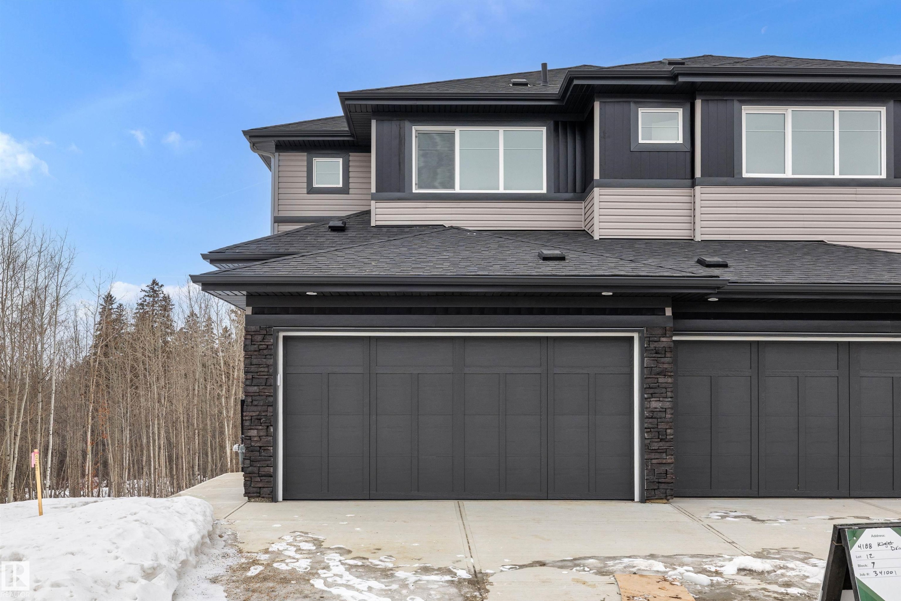 4188 Kinglet Drive, Edmonton, AB - Outdoor With Exterior
