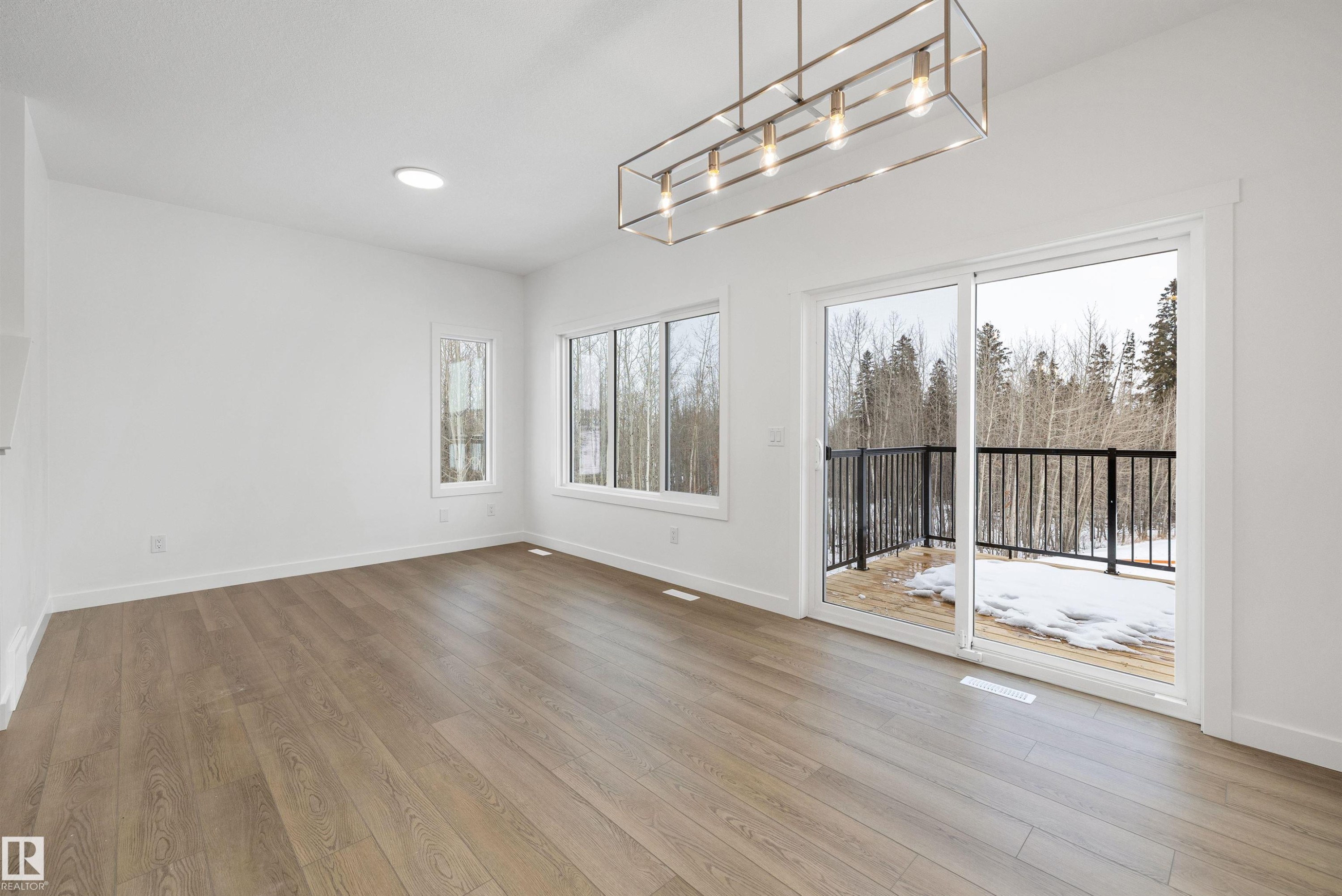 4188 Kinglet Drive, Edmonton, AB - Indoor Photo Showing Other Room