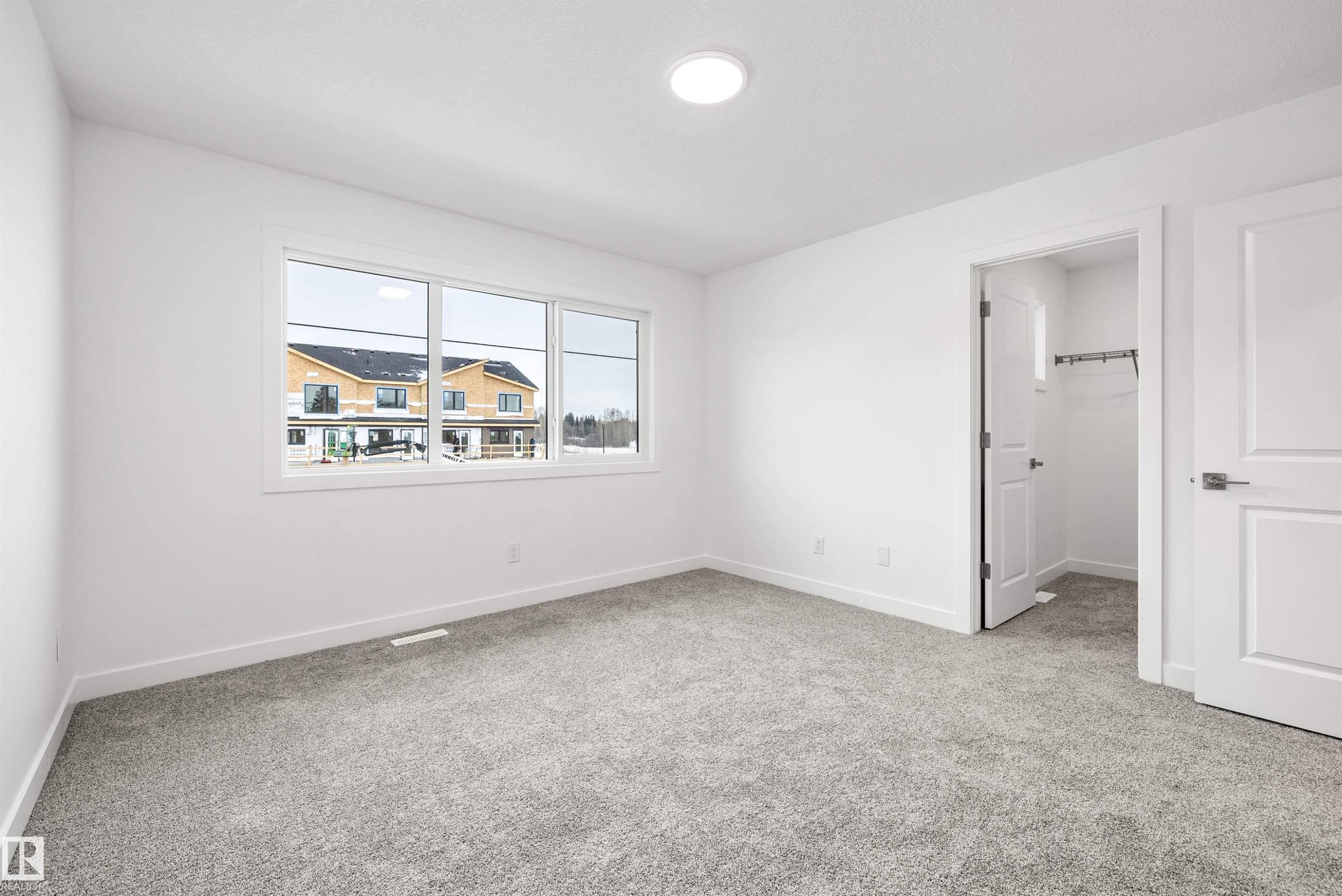 4188 Kinglet Drive, Edmonton, AB - Indoor Photo Showing Other Room