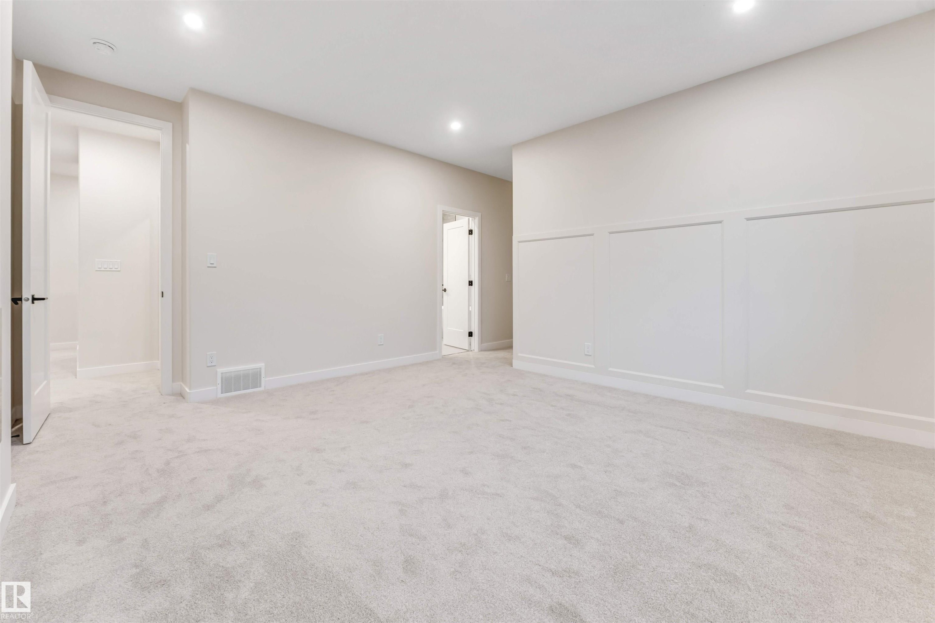 5807 Kootook Link Link, Edmonton, AB - Indoor