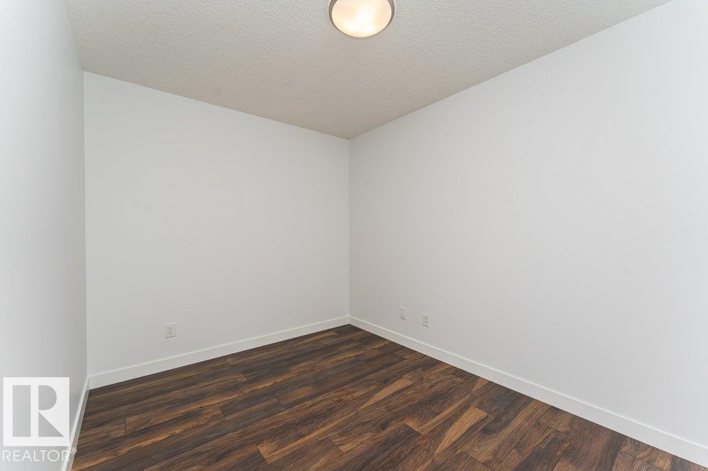 306 1316 Windermere Way, Edmonton, AB - Indoor Photo Showing Other Room
