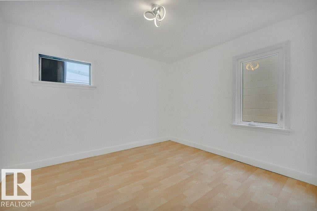10844 97 Street, Edmonton, AB - Indoor Photo Showing Other Room