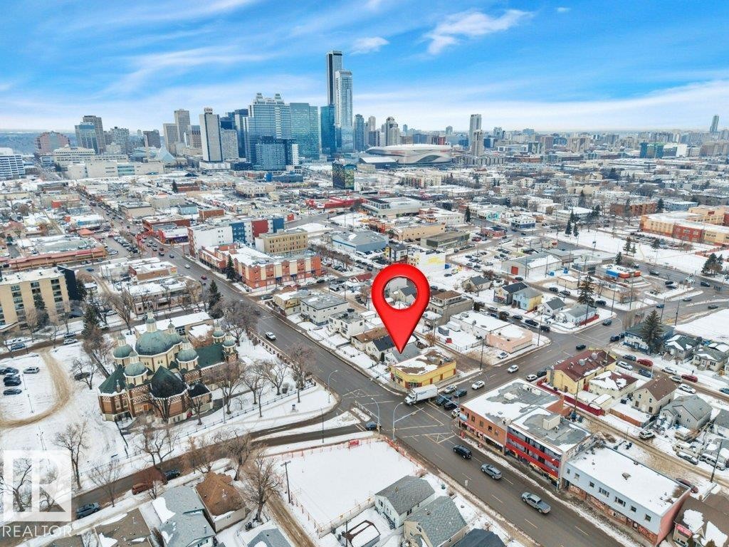 10844 97 Street, Edmonton, AB - Outdoor With View