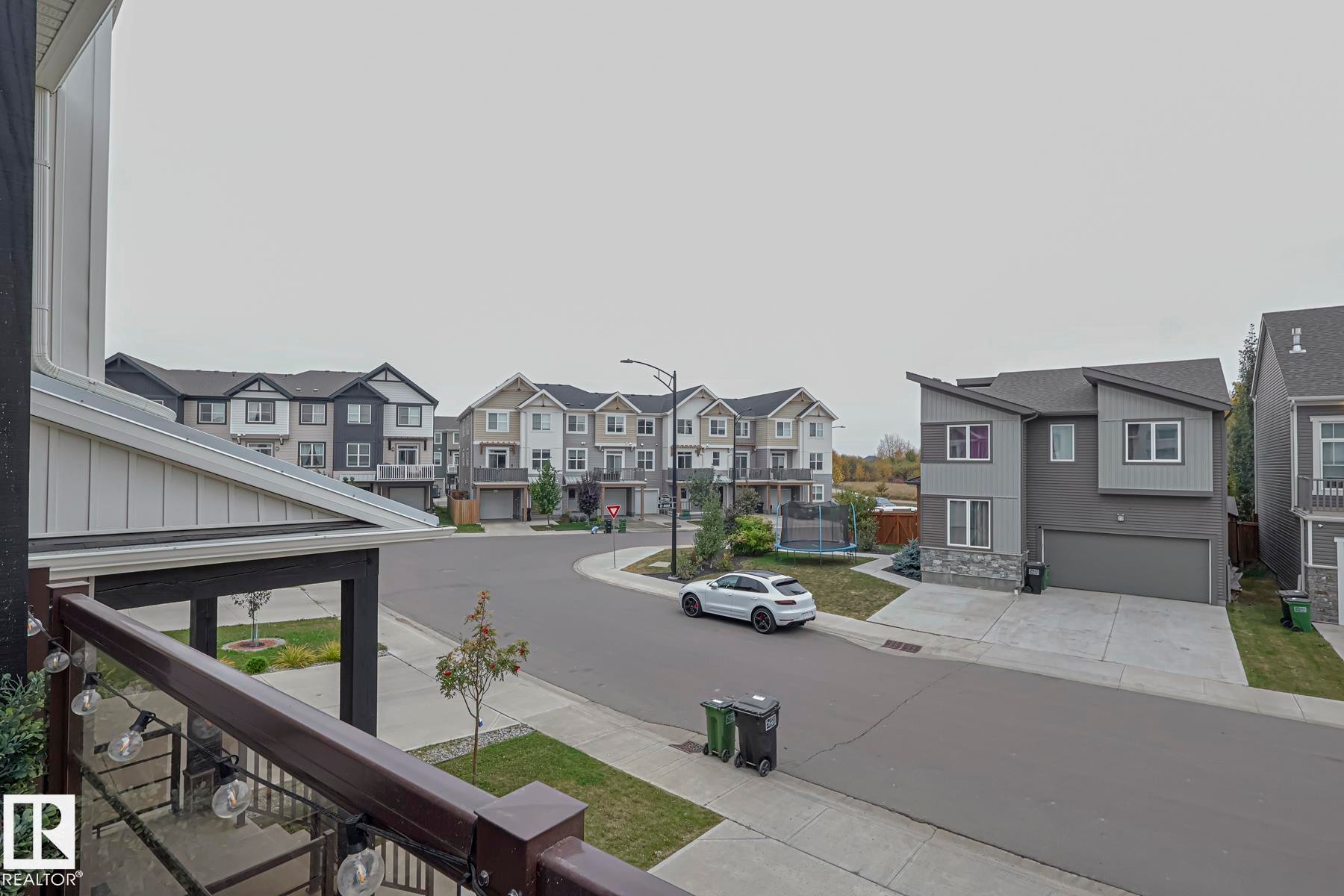 2011 201 Street, Edmonton, AB - Outdoor