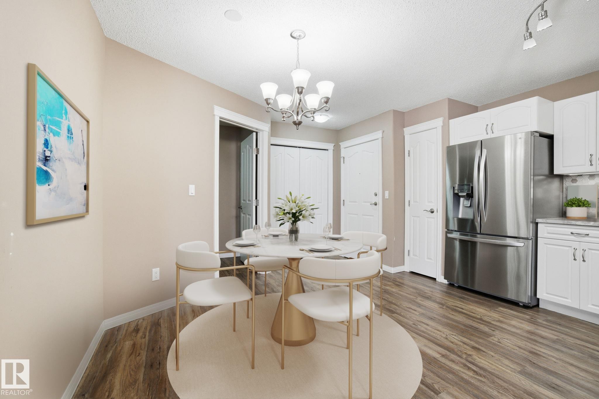 320 7801 Golf Course Road, Stony Plain, AB - Indoor Photo Showing Other Room