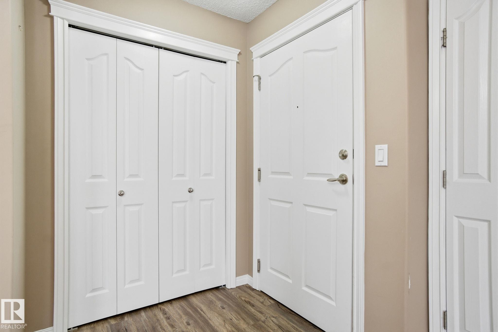 320 7801 Golf Course Road, Stony Plain, AB - Indoor Photo Showing Other Room