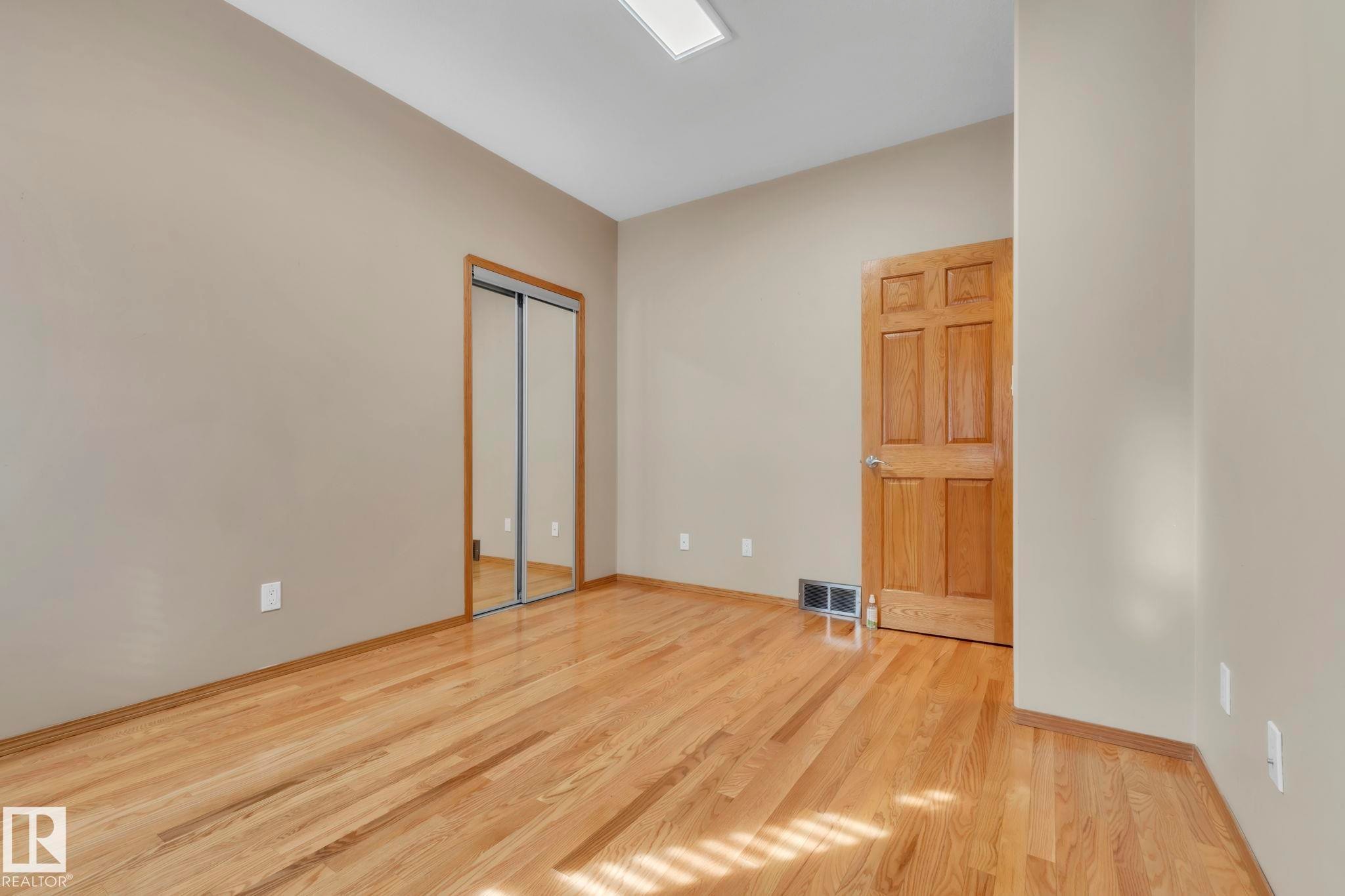 1217 Summerside Drive, Edmonton, AB - Indoor Photo Showing Other Room