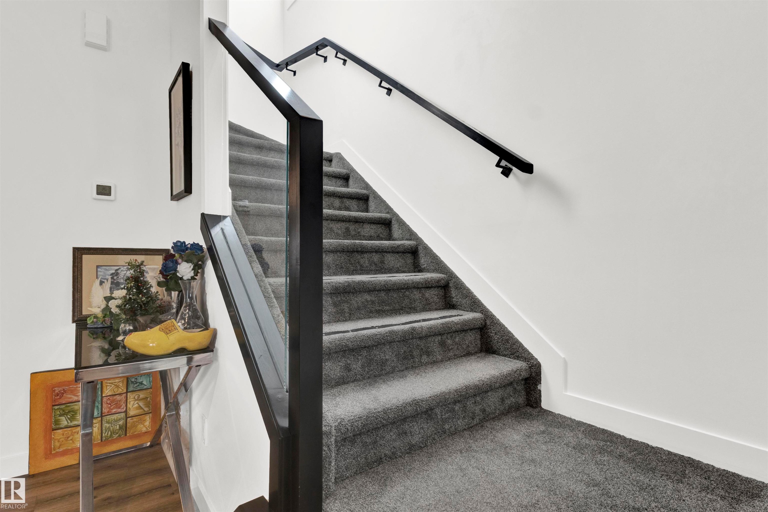 View of staircase - 9559 85 Street, Edmonton, AB - Indoor Photo Showing Other Room
