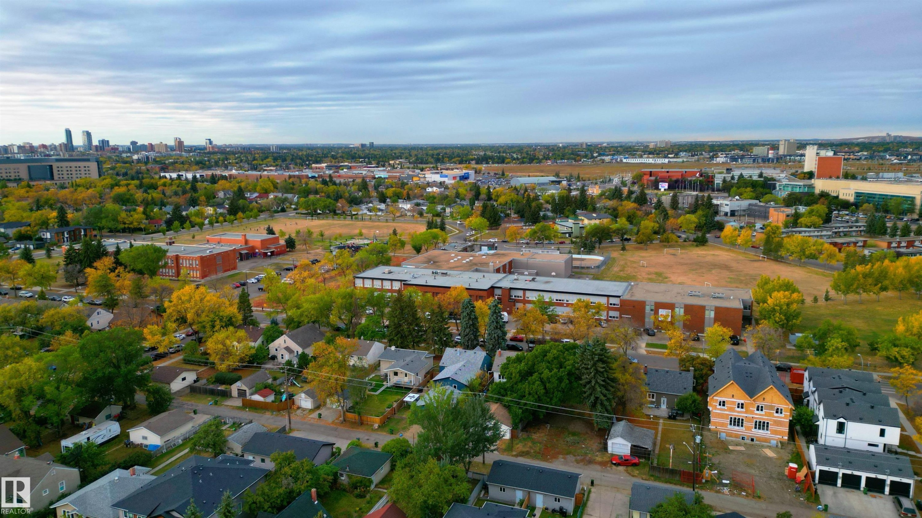 11539 101 Street, Edmonton, AB - Outdoor With View