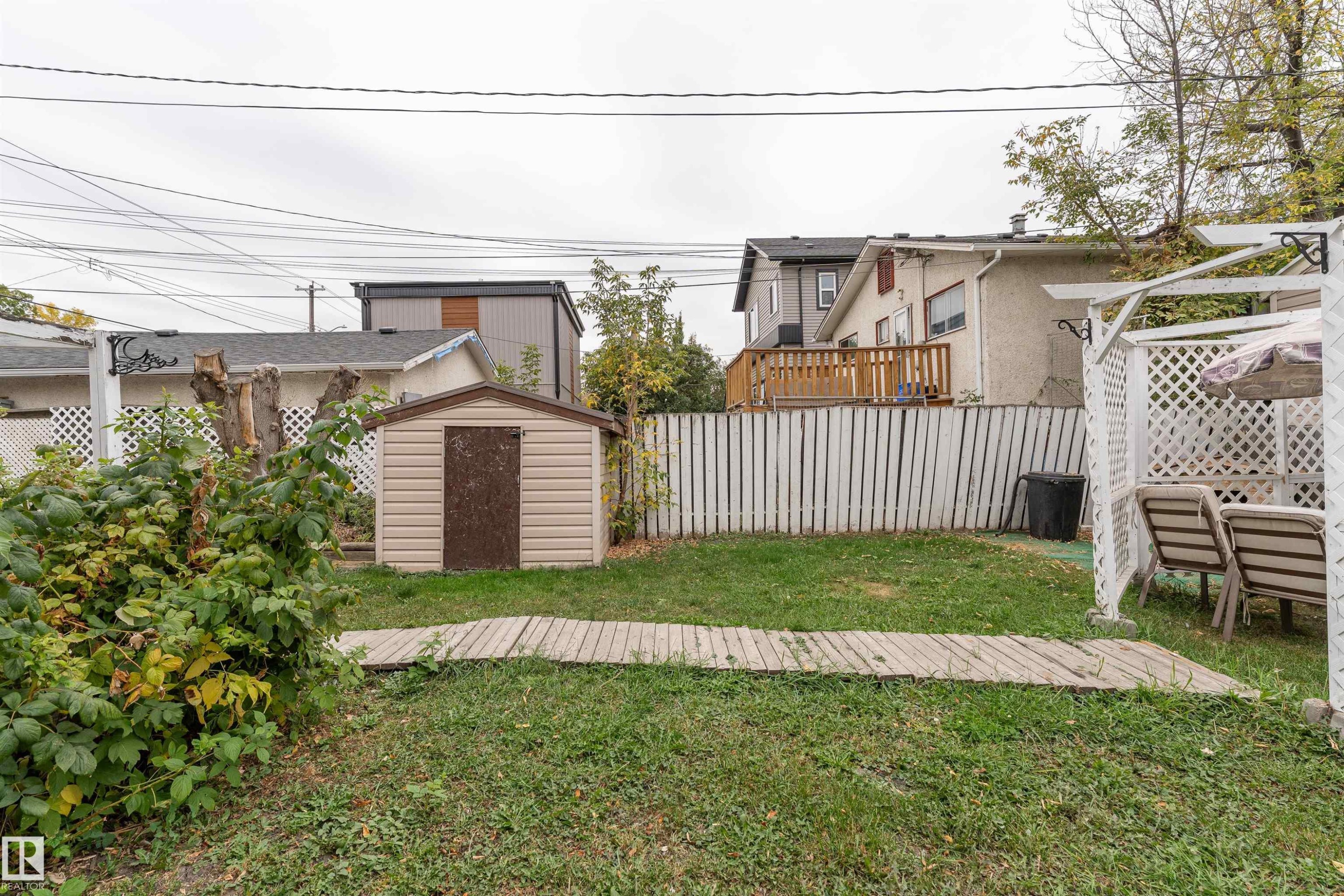 11539 101 Street, Edmonton, AB - Outdoor