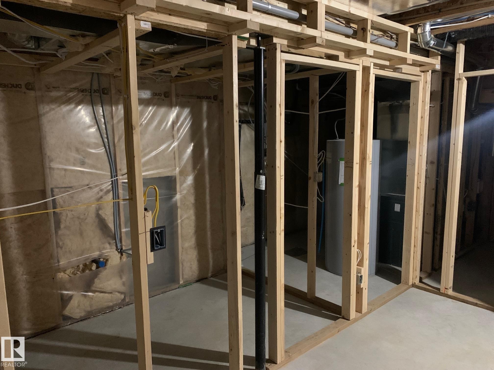 370 Edgemont Road, Edmonton, AB -