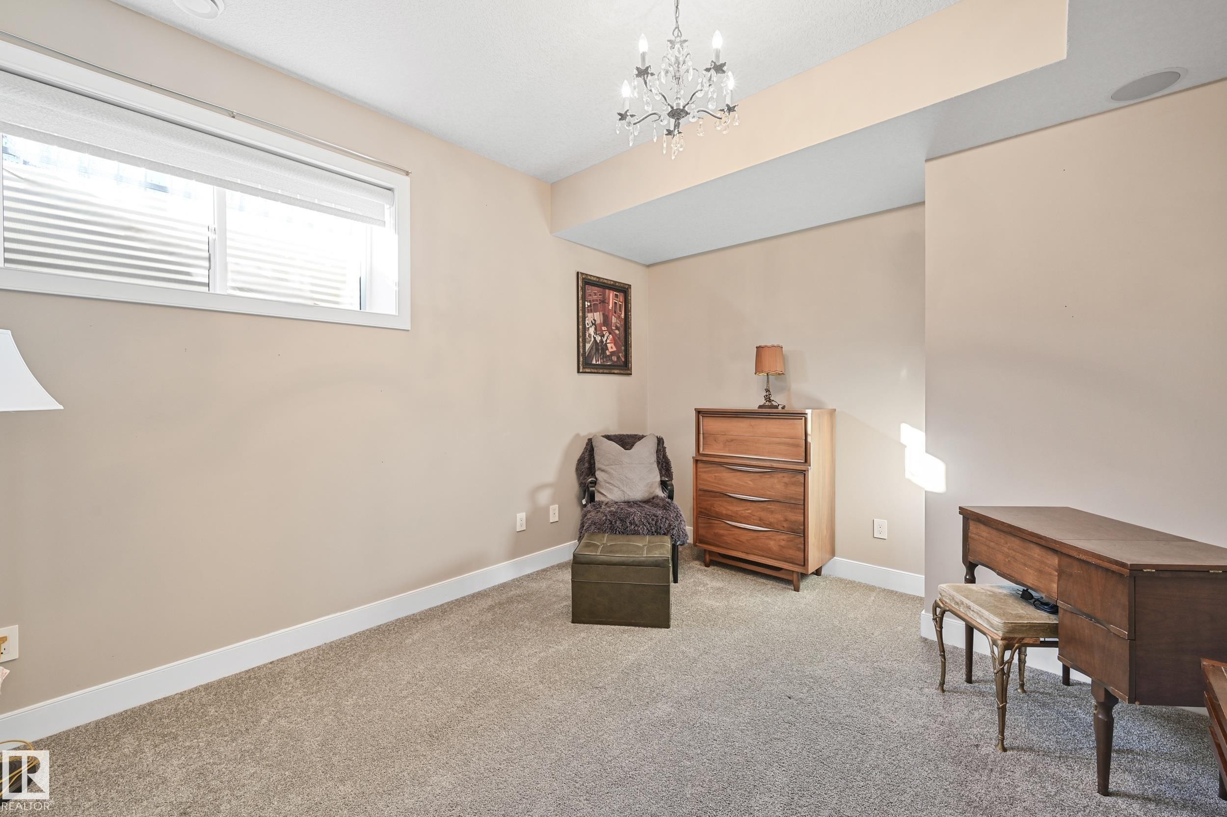 1 7570 May Common, Edmonton, AB - Indoor