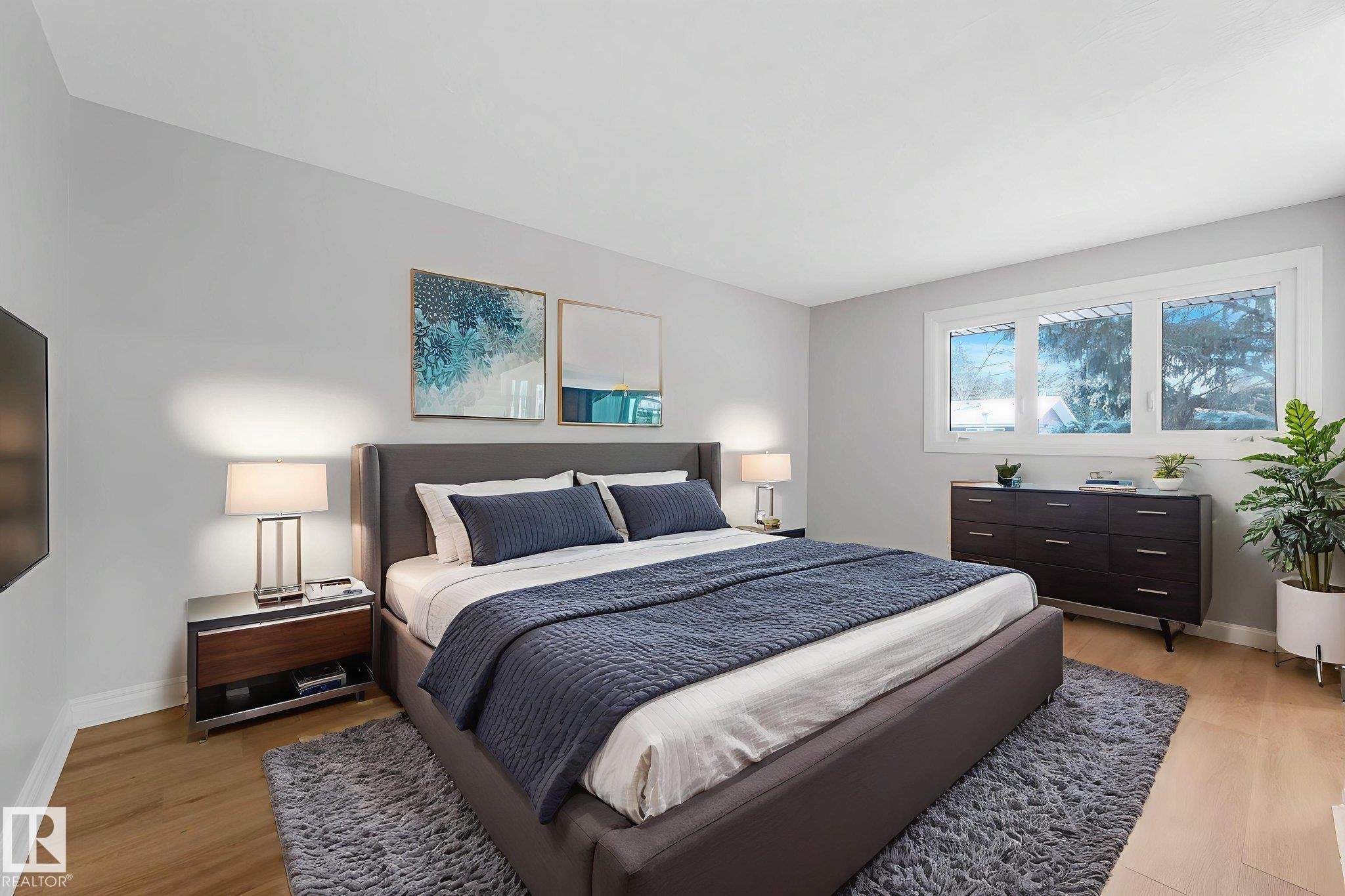 70 Hearthstone, Edmonton, AB - Indoor Photo Showing Bedroom