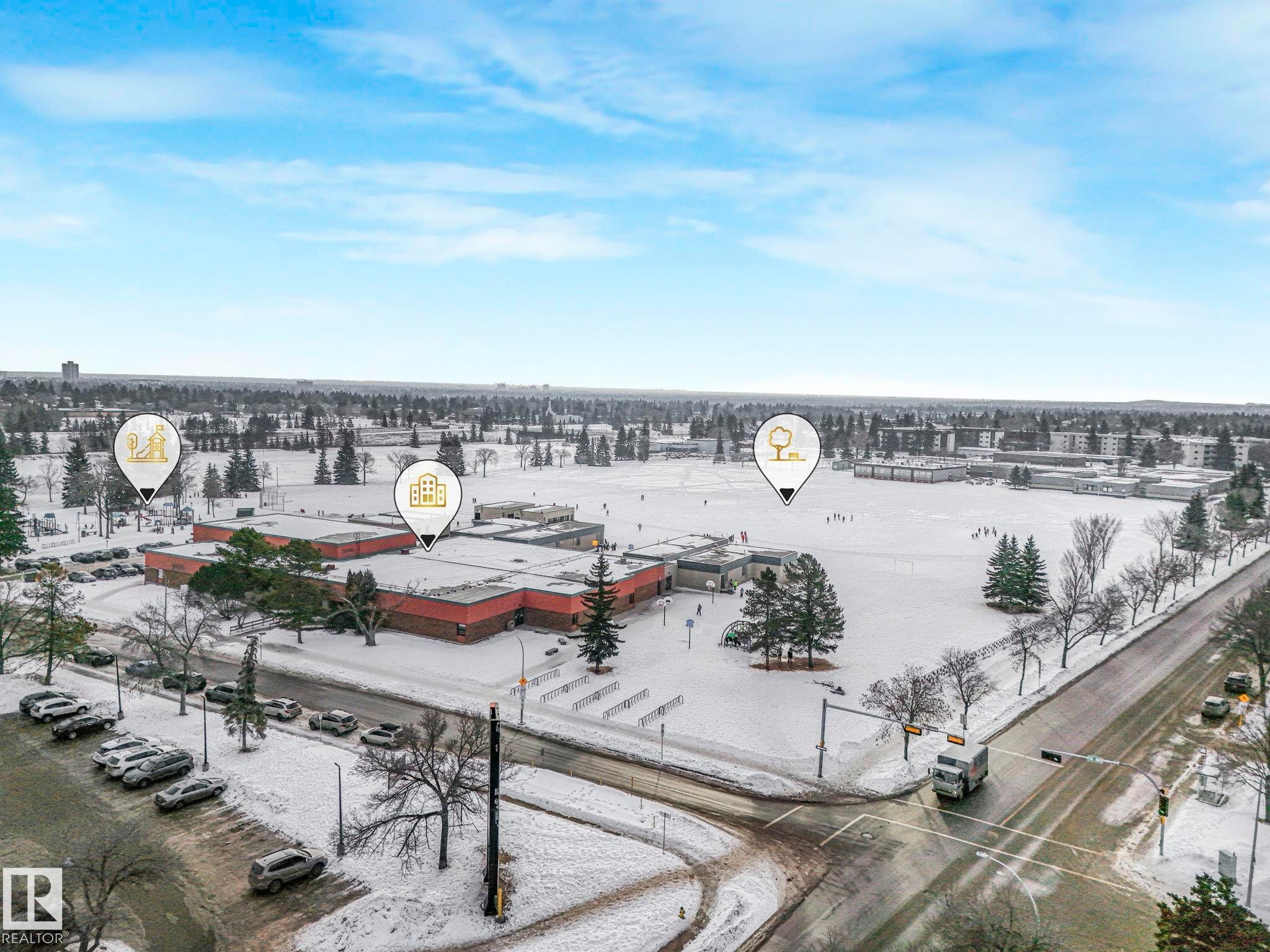 70 Hearthstone, Edmonton, AB - Outdoor With View