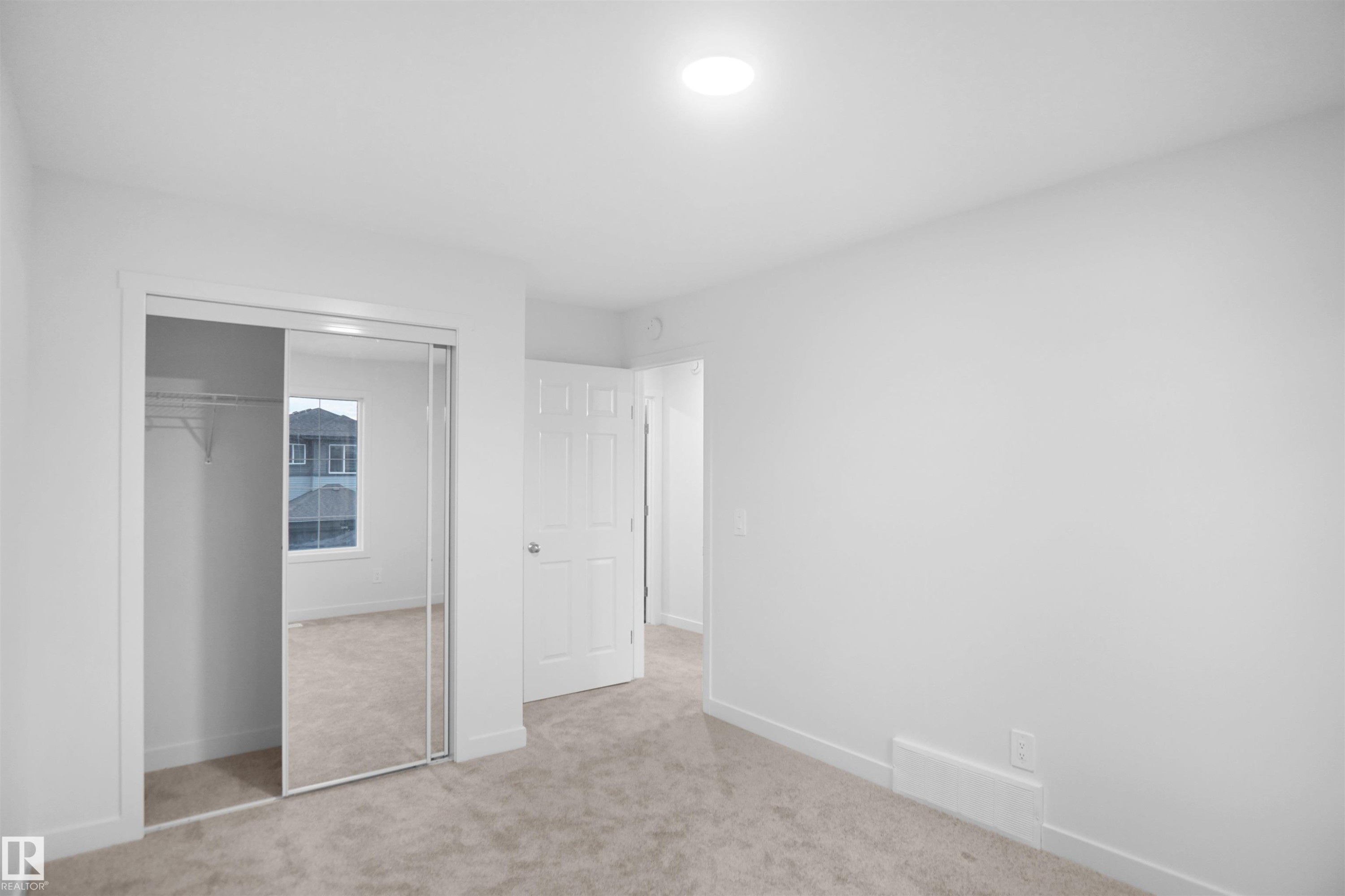 87 Jubilation Drive, St. Albert, AB - Indoor Photo Showing Other Room