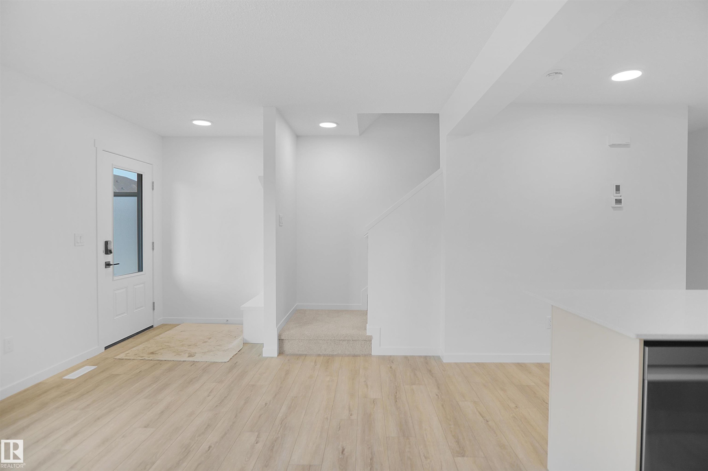 1277 Keswick Drive, Edmonton, AB - Indoor Photo Showing Other Room