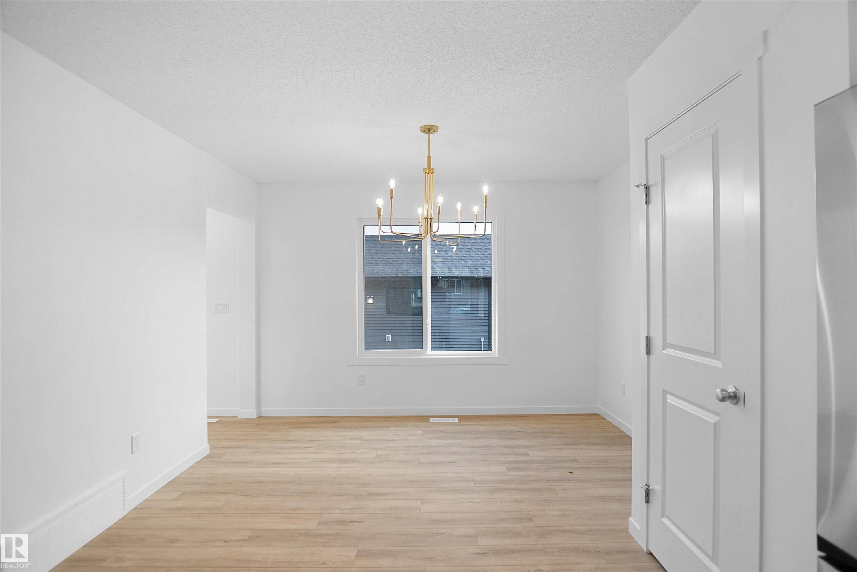 1277 Keswick Drive, Edmonton, AB - Indoor Photo Showing Other Room