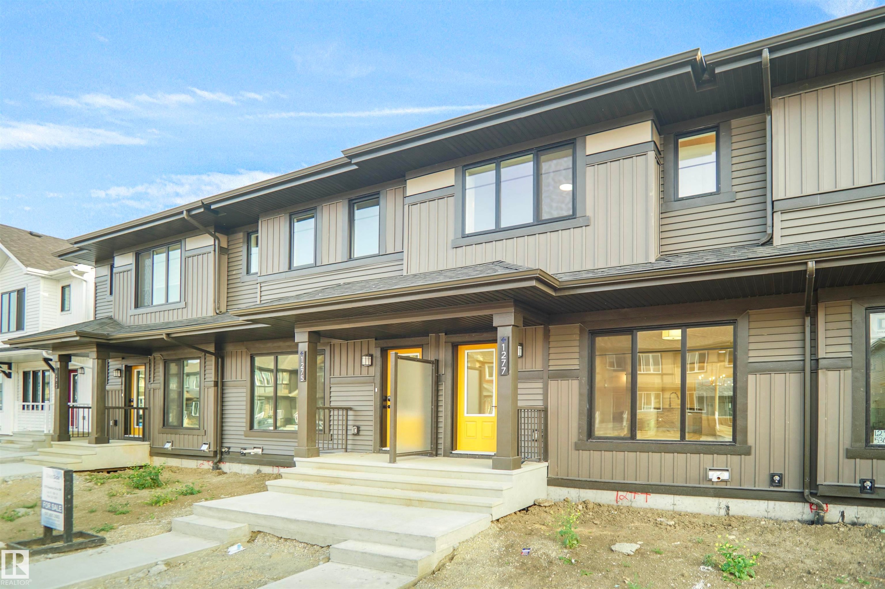 1277 Keswick Drive, Edmonton, AB - Outdoor With Facade