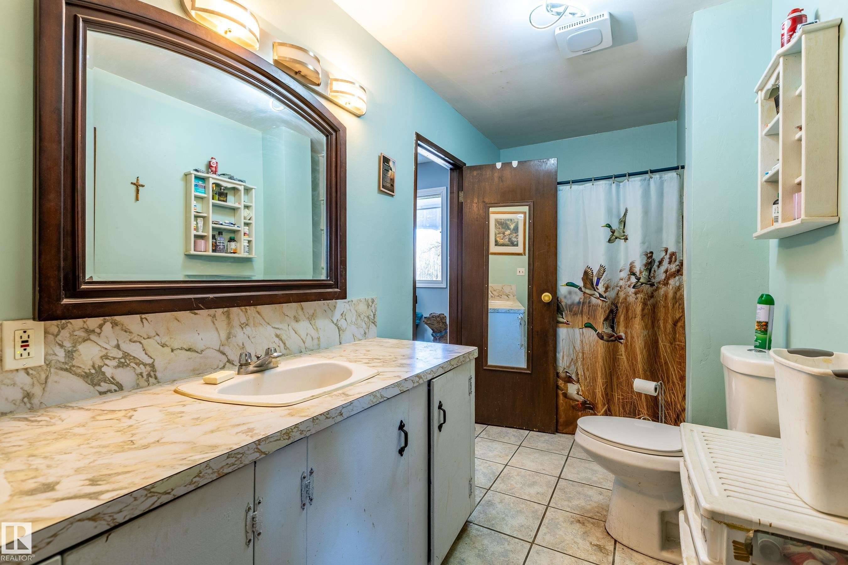 8 Fourth Street, Duffield, AB - Indoor Photo Showing Bathroom