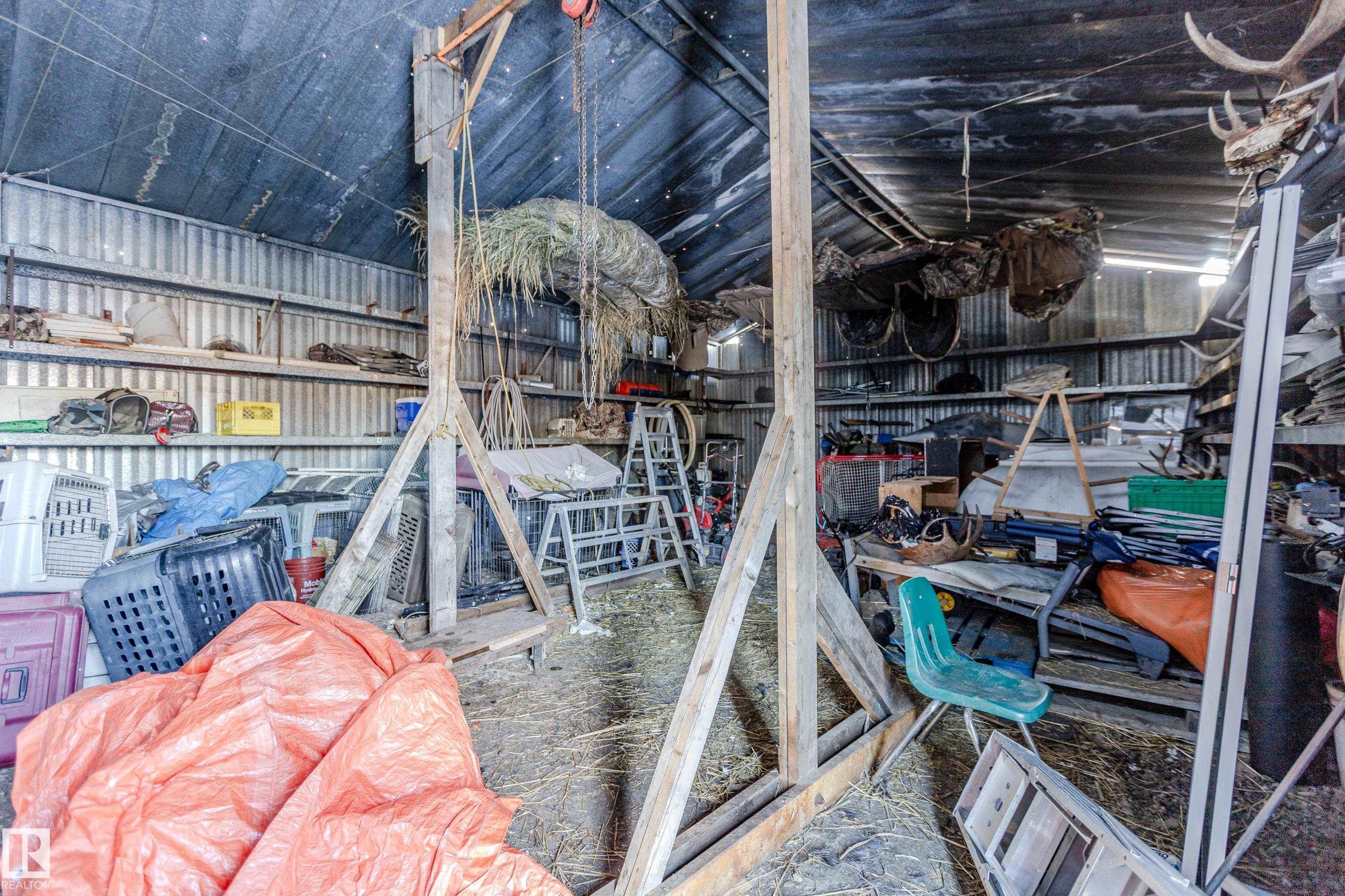 8 Fourth Street, Duffield, AB - Outdoor