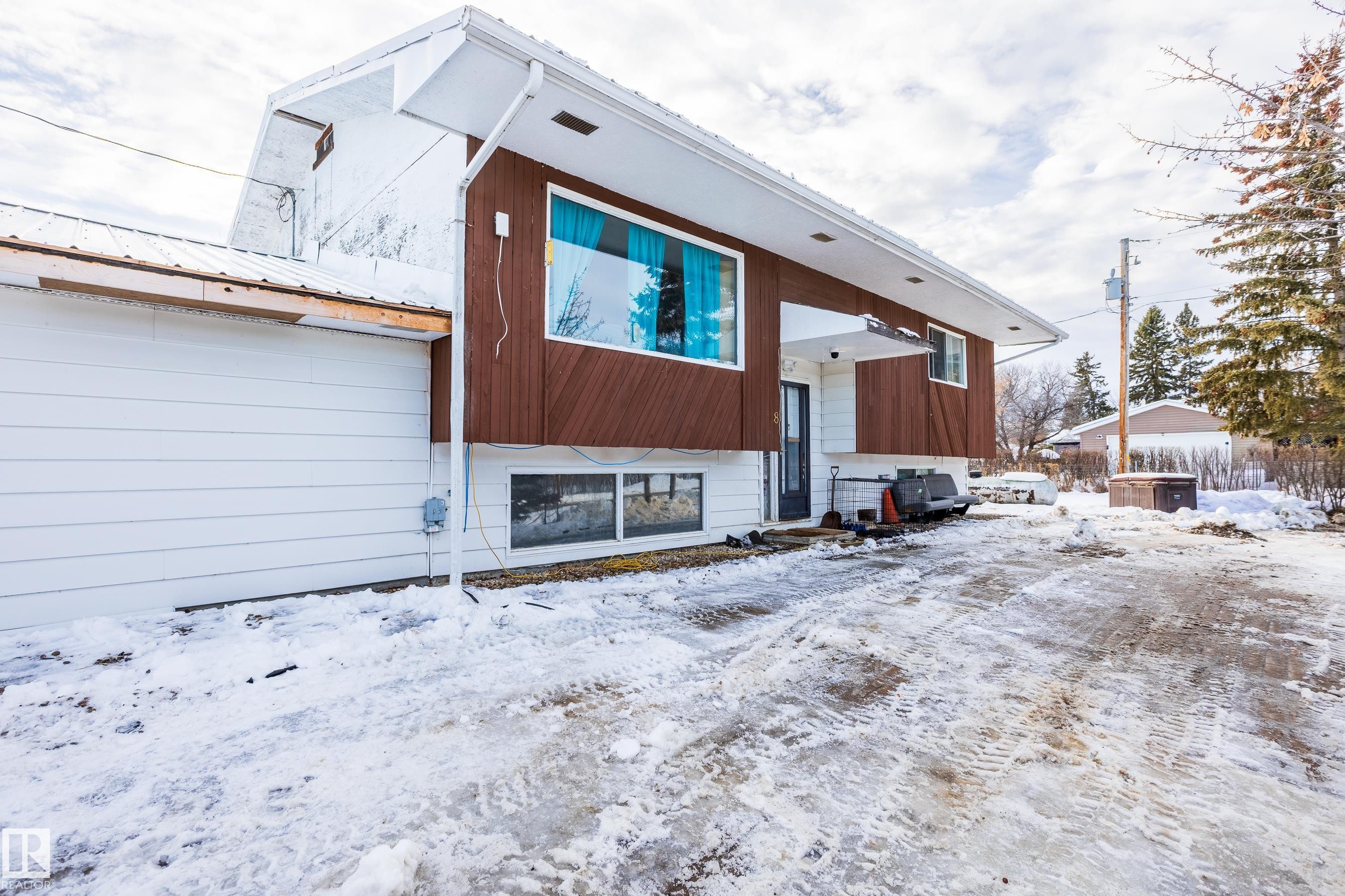 8 Fourth Street, Duffield, AB - Outdoor