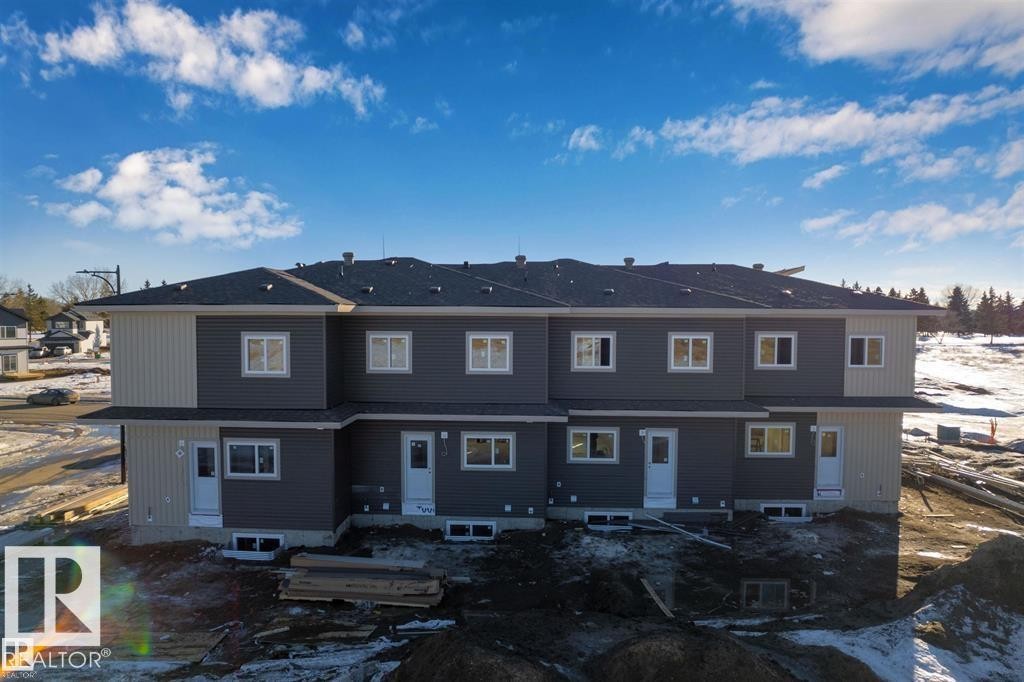 View of snow covered rear of property - 177 Graybriar Drive, Stony Plain, AB - Outdoor