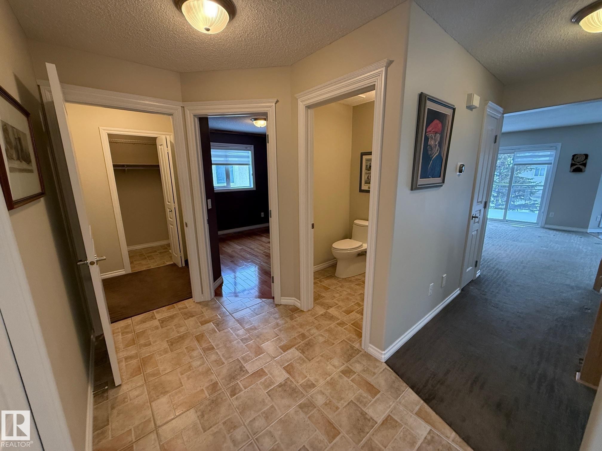 223 Ormsby Road East, Edmonton, AB - Indoor Photo Showing Other Room