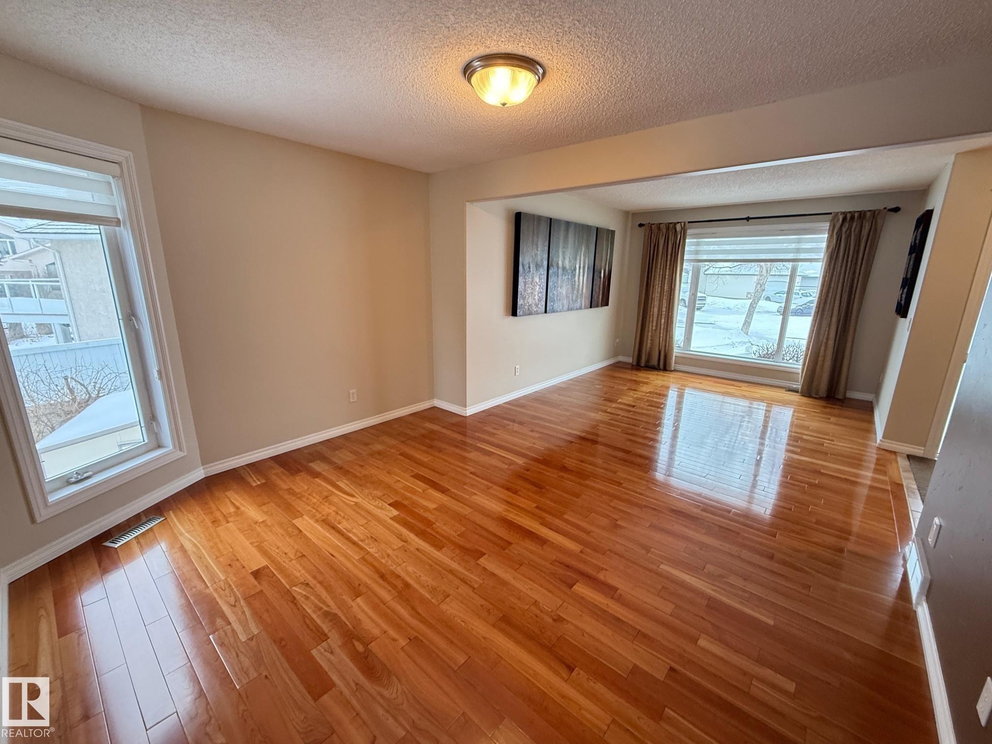 223 Ormsby Road East, Edmonton, AB - Indoor Photo Showing Other Room