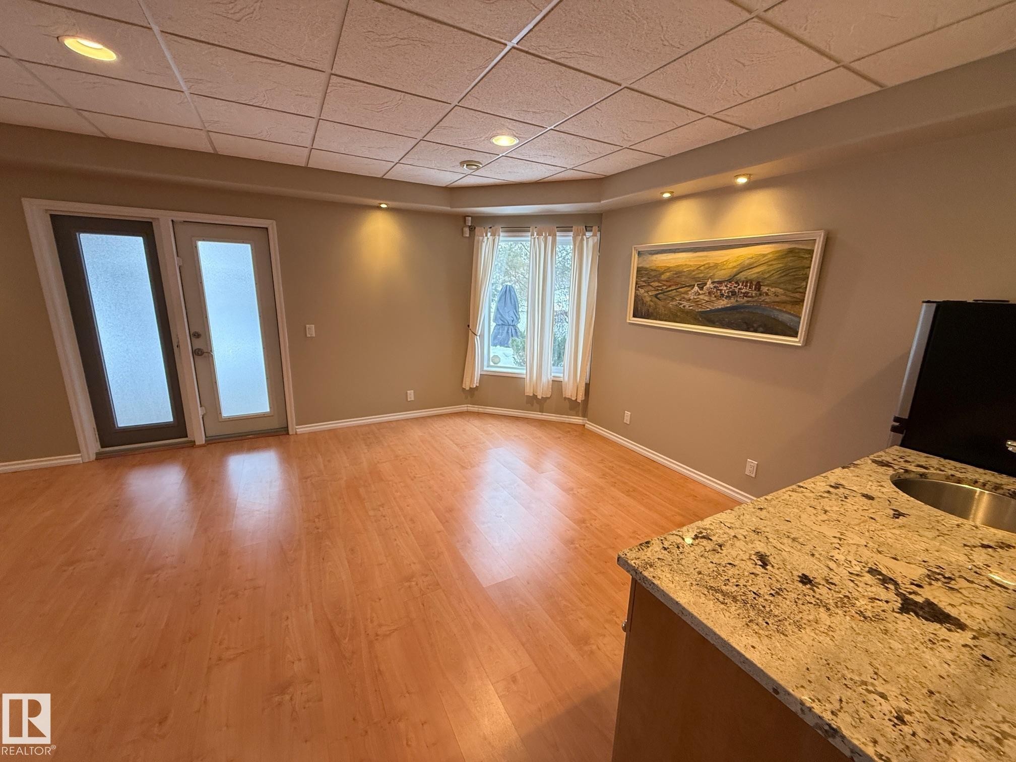 223 Ormsby Road East, Edmonton, AB - Indoor Photo Showing Other Room