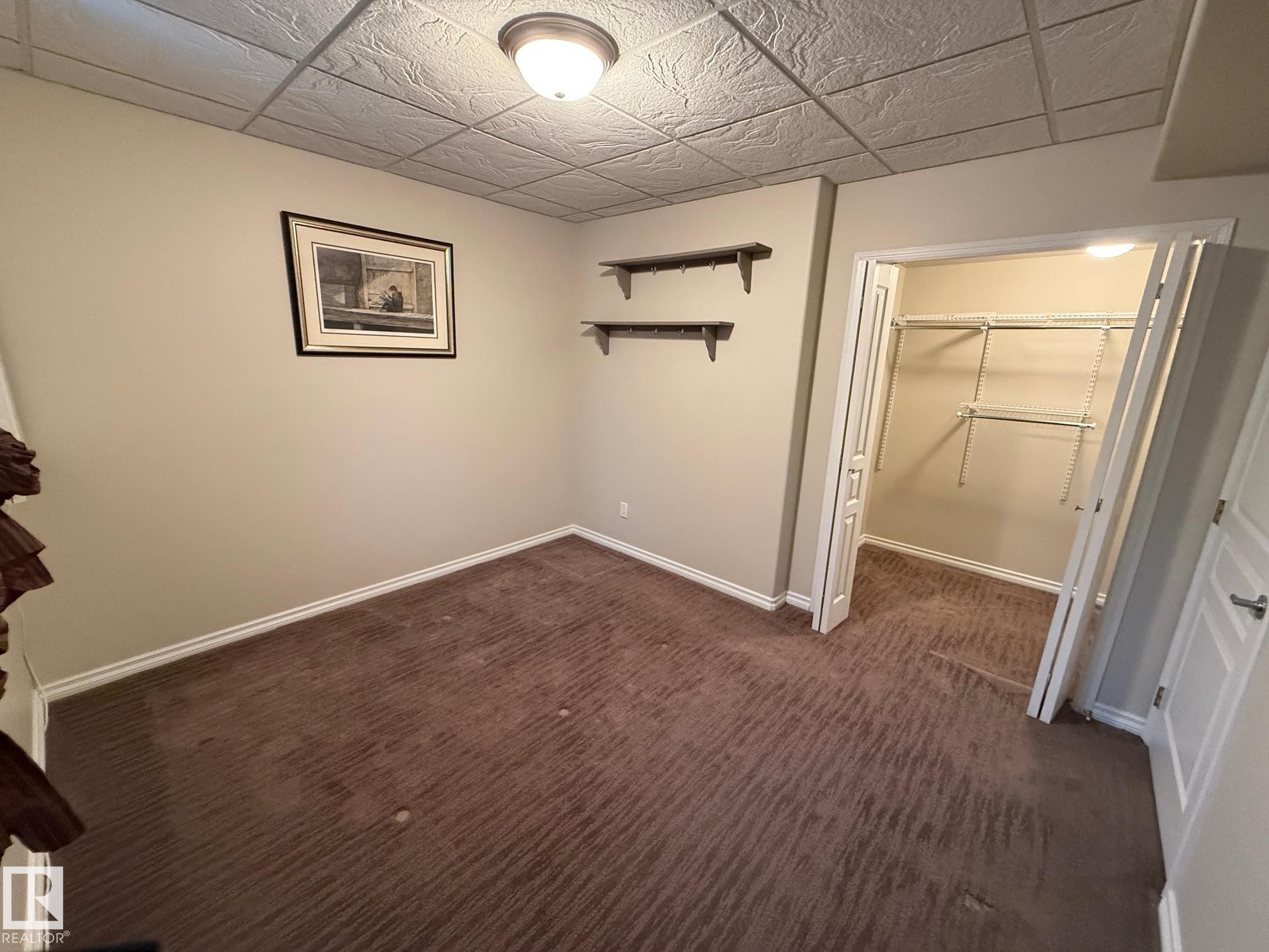 223 Ormsby Road East, Edmonton, AB - Indoor Photo Showing Other Room