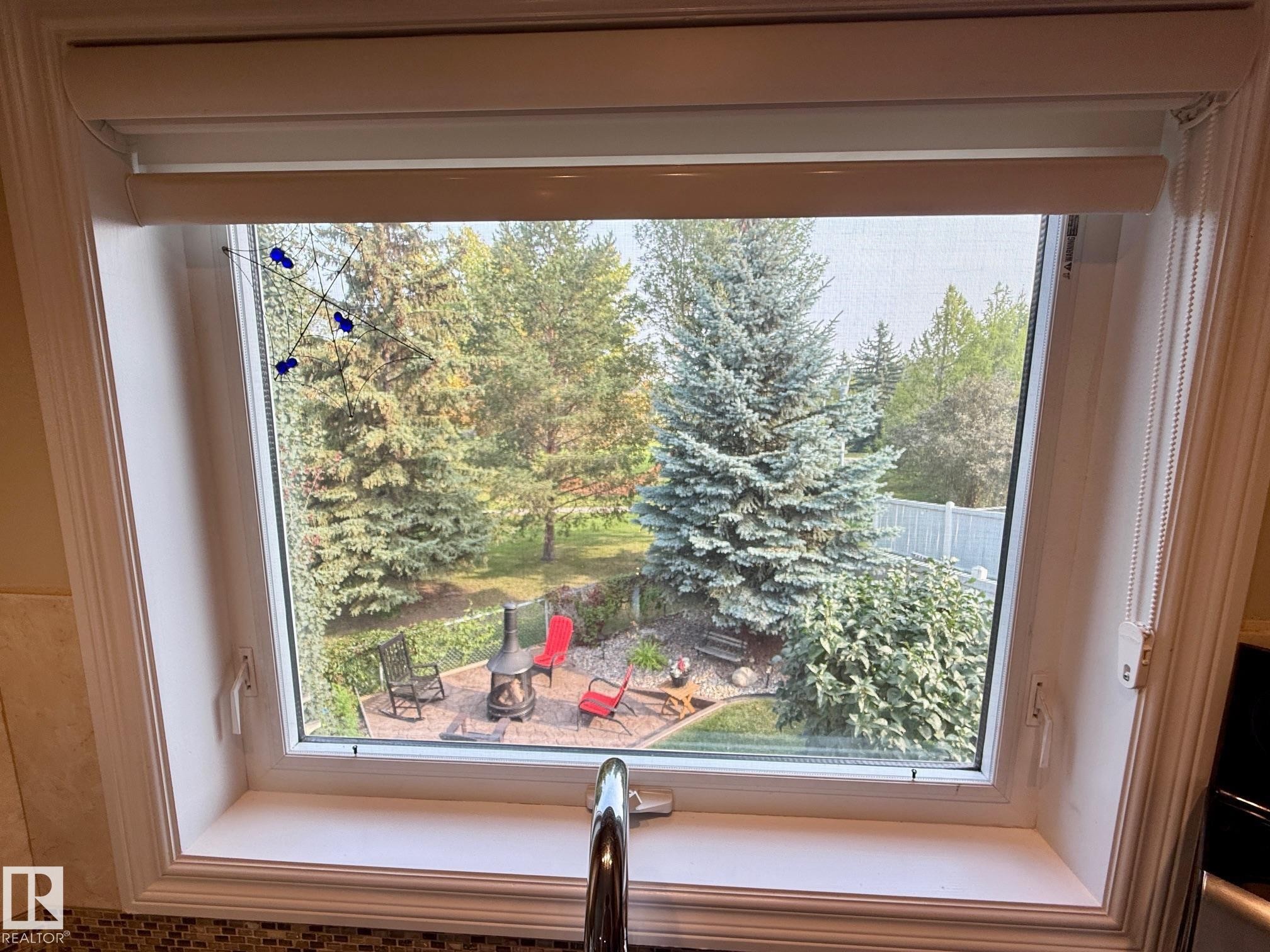 223 Ormsby Road East, Edmonton, AB - Indoor Photo Showing Other Room