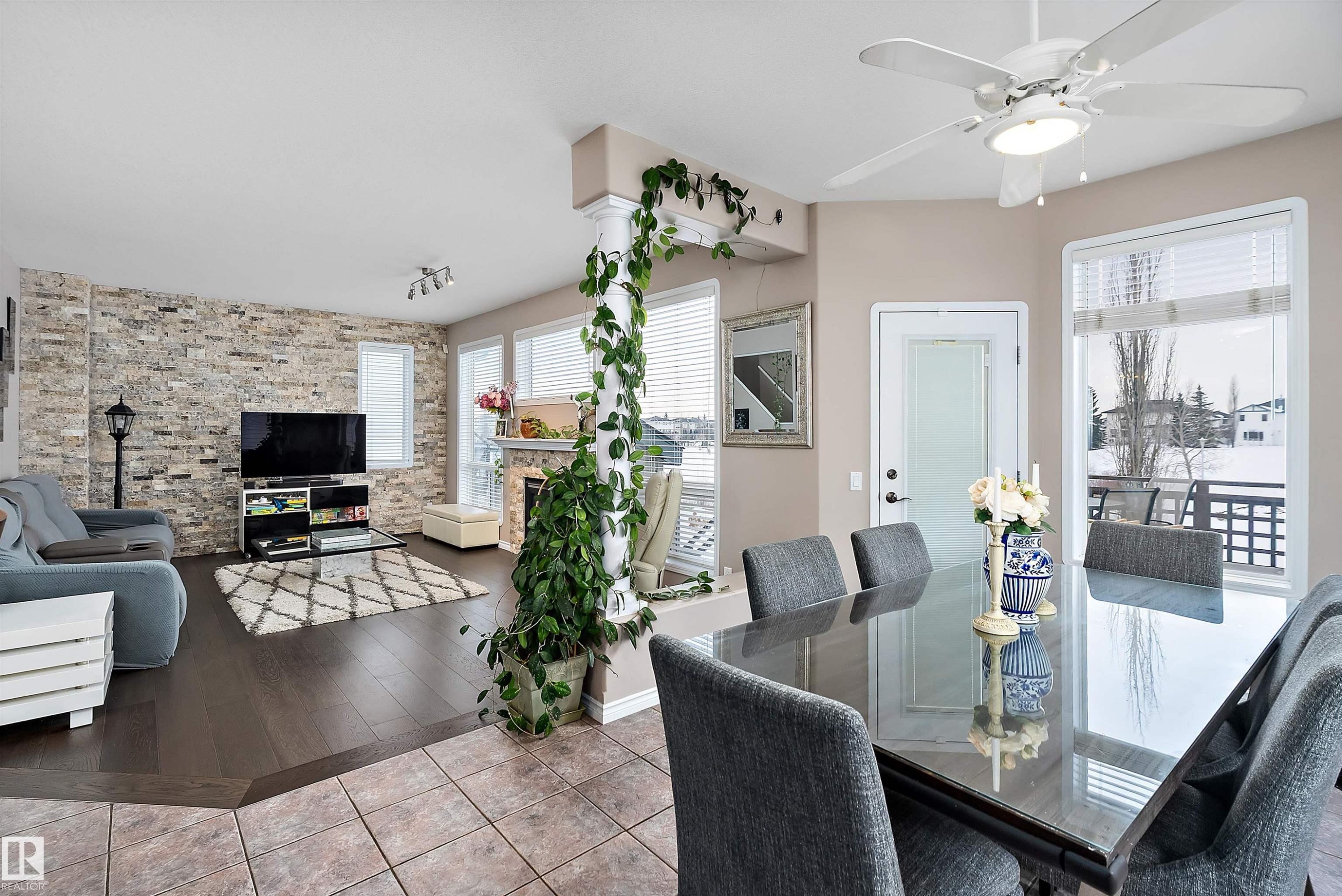 1105 Klarvatten Cove, Edmonton, AB - Indoor