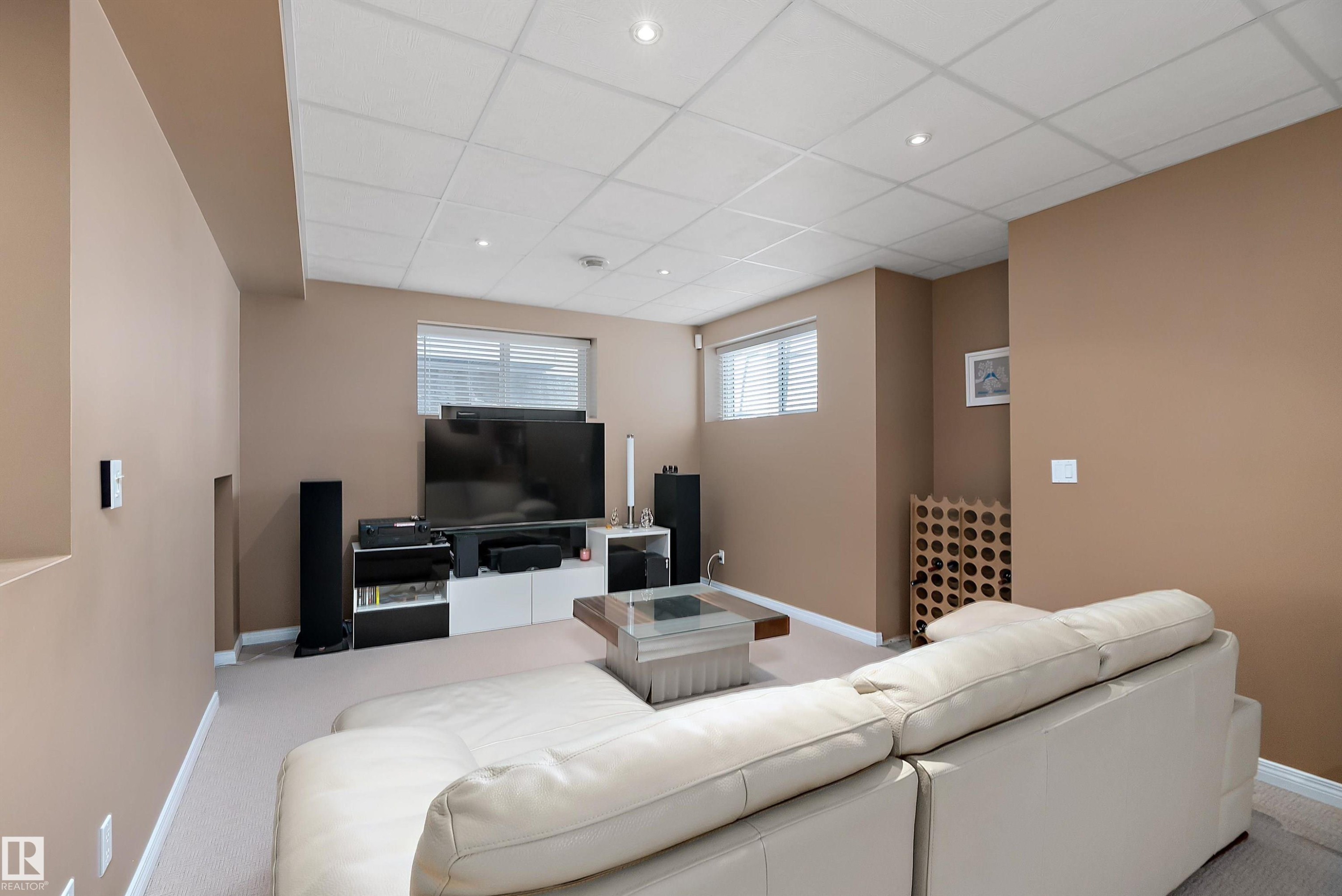 1105 Klarvatten Cove, Edmonton, AB - Indoor