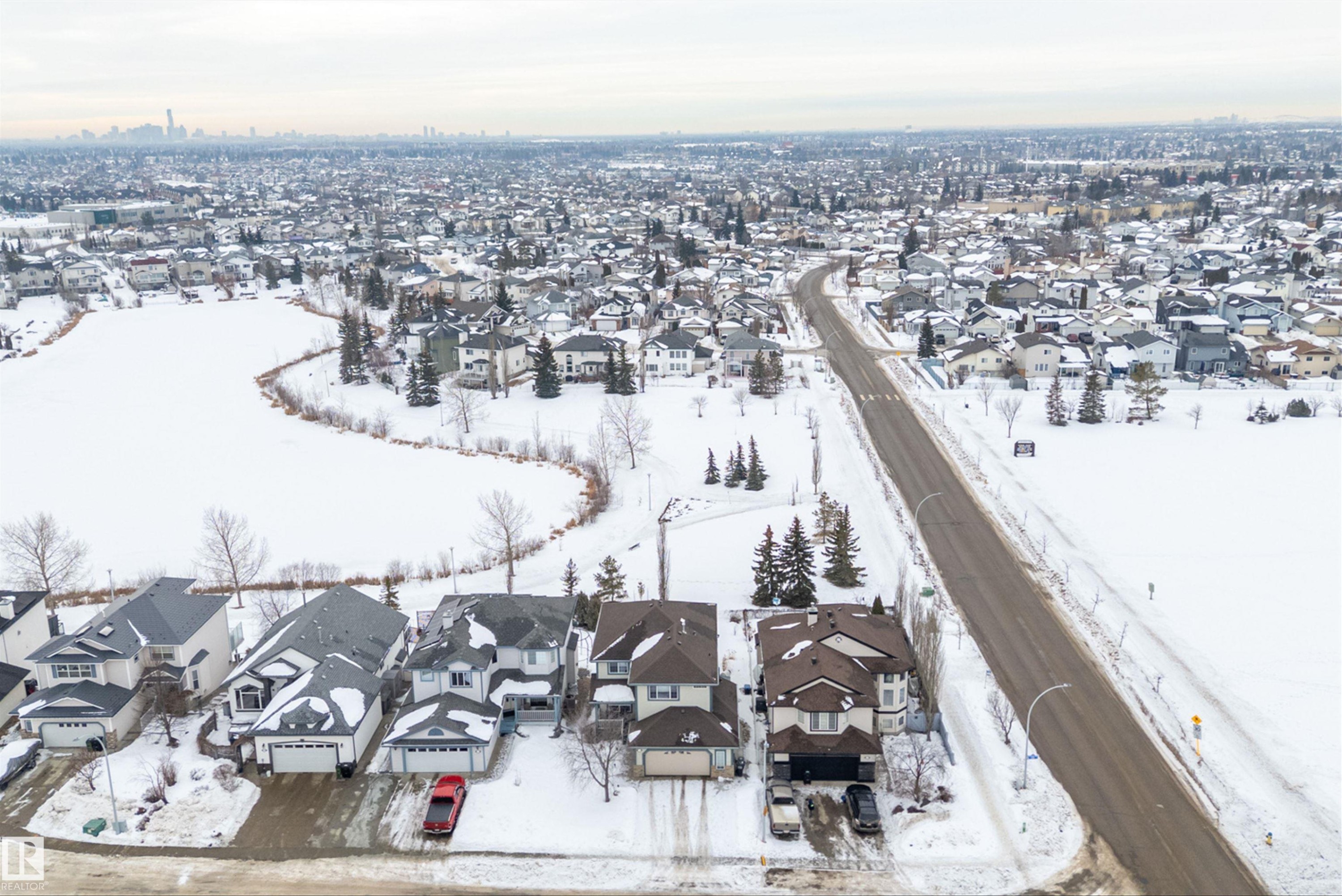 1105 Klarvatten Cove, Edmonton, AB - Outdoor With View