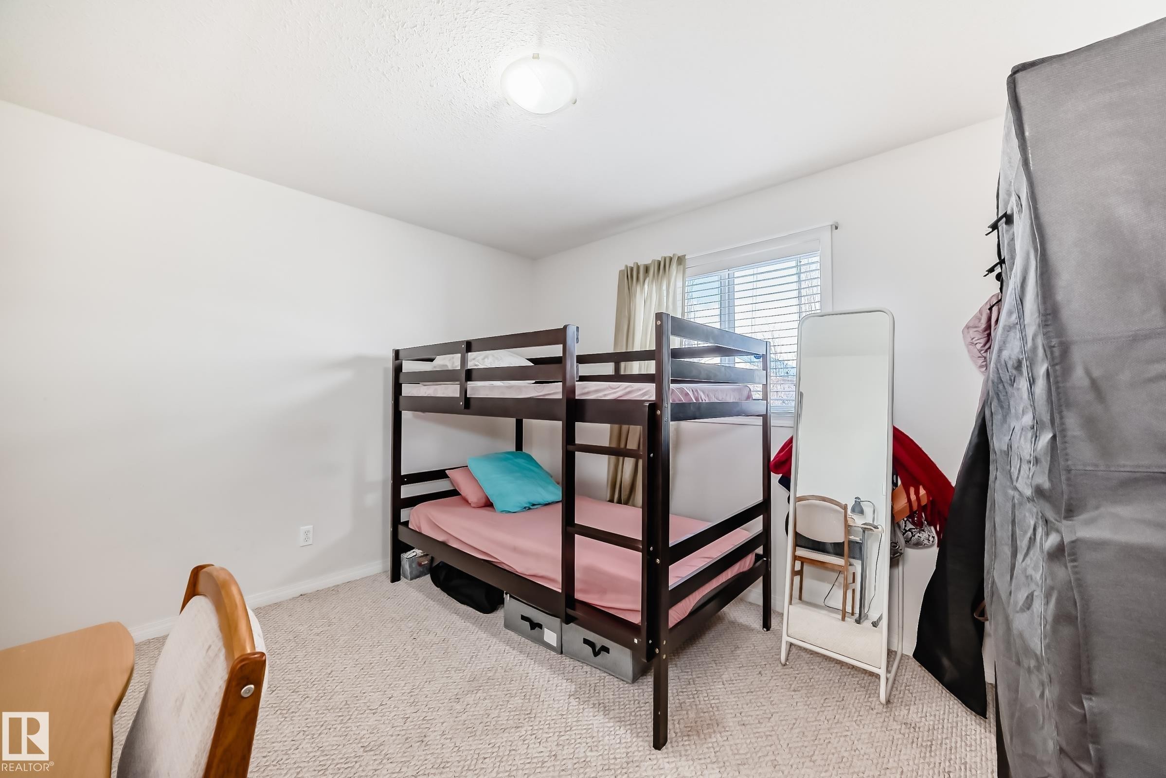 16348 89 Street, Edmonton, AB - Indoor Photo Showing Bedroom