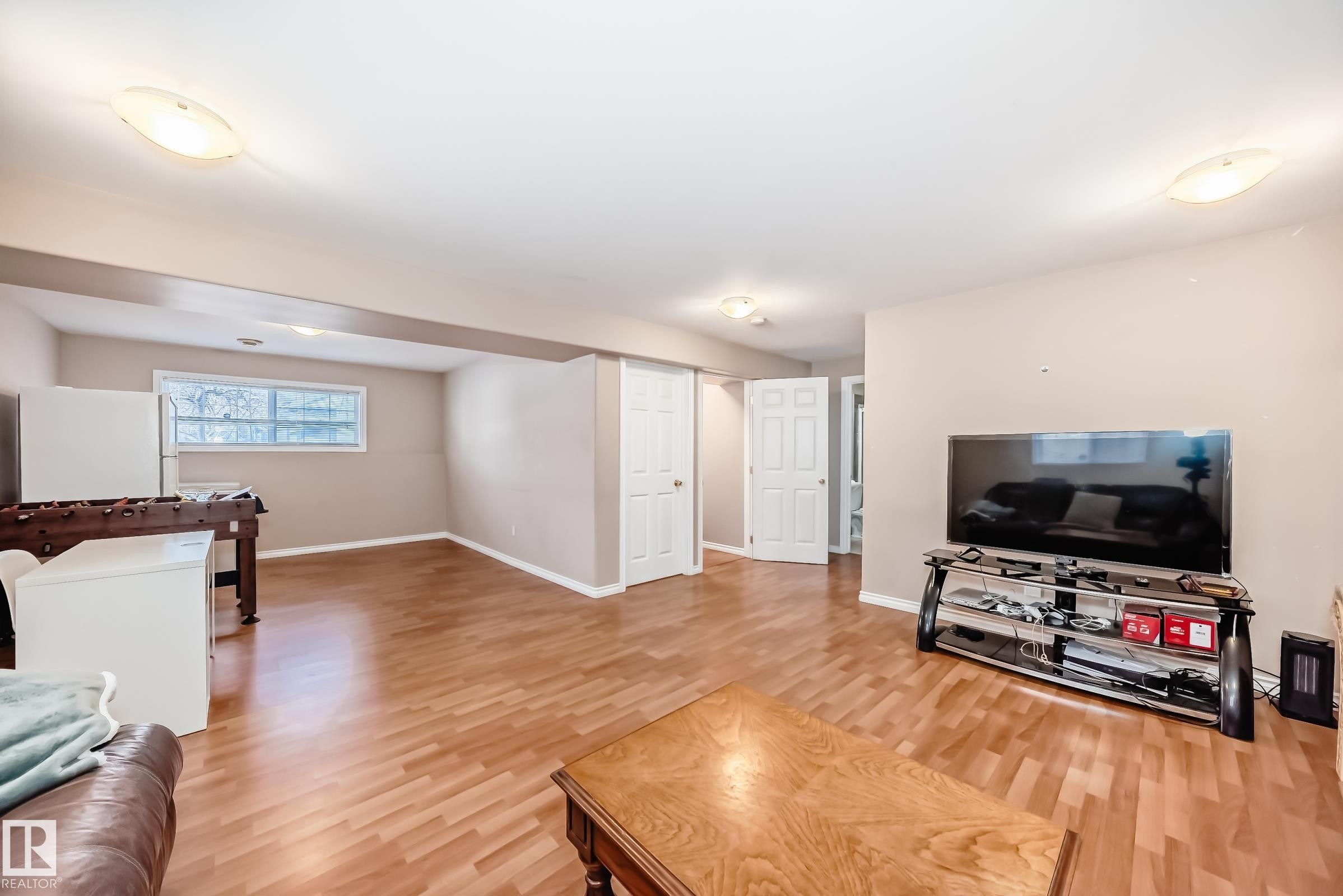 16348 89 Street, Edmonton, AB - Indoor