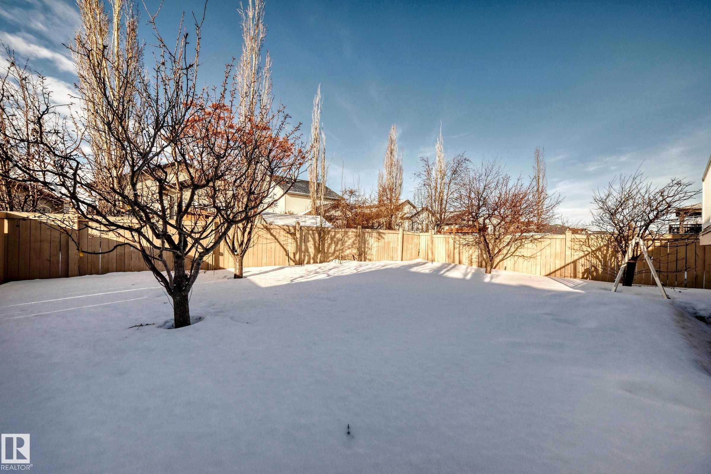 16348 89 Street, Edmonton, AB - Outdoor